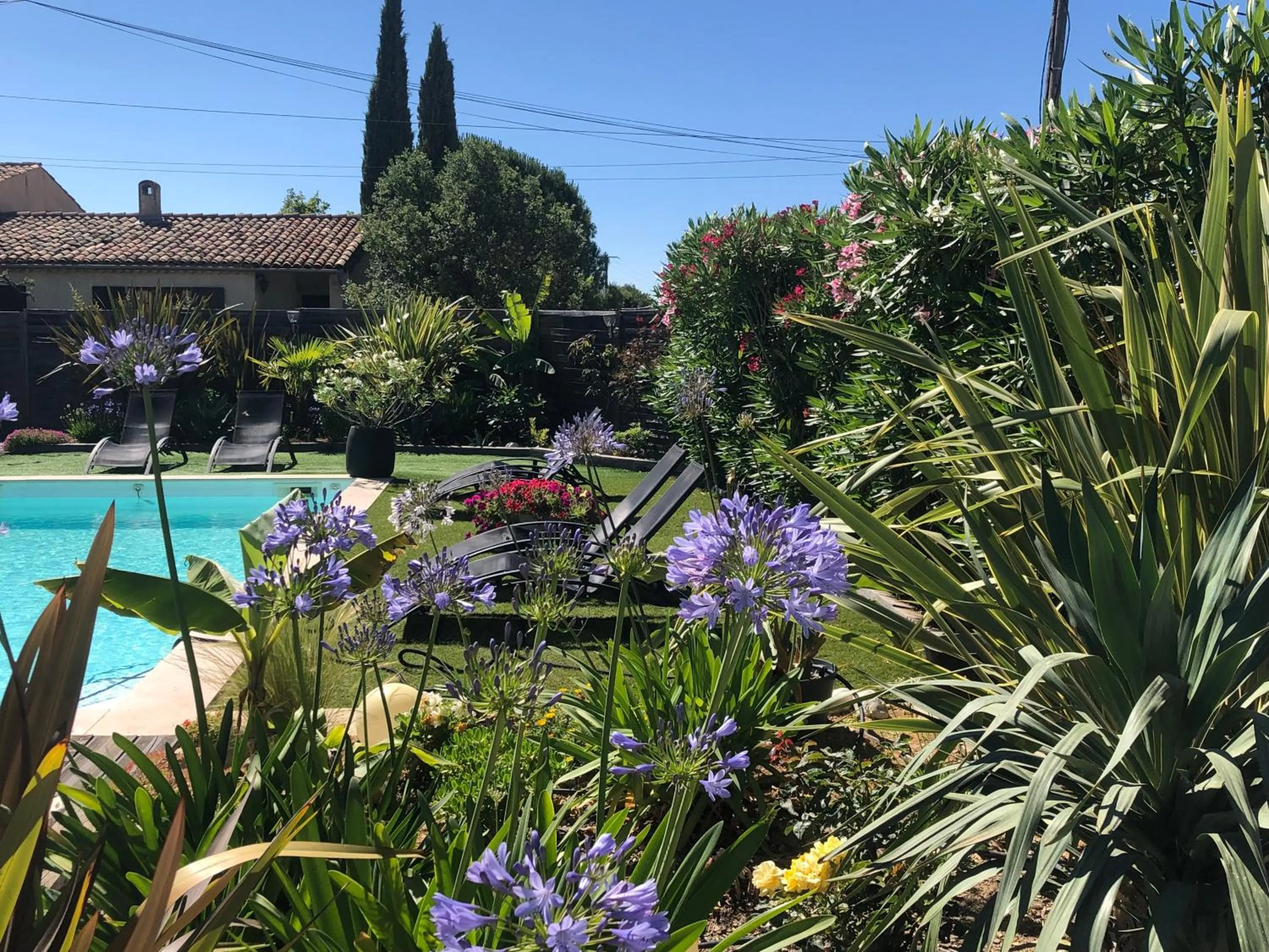 Property building in les costebelles