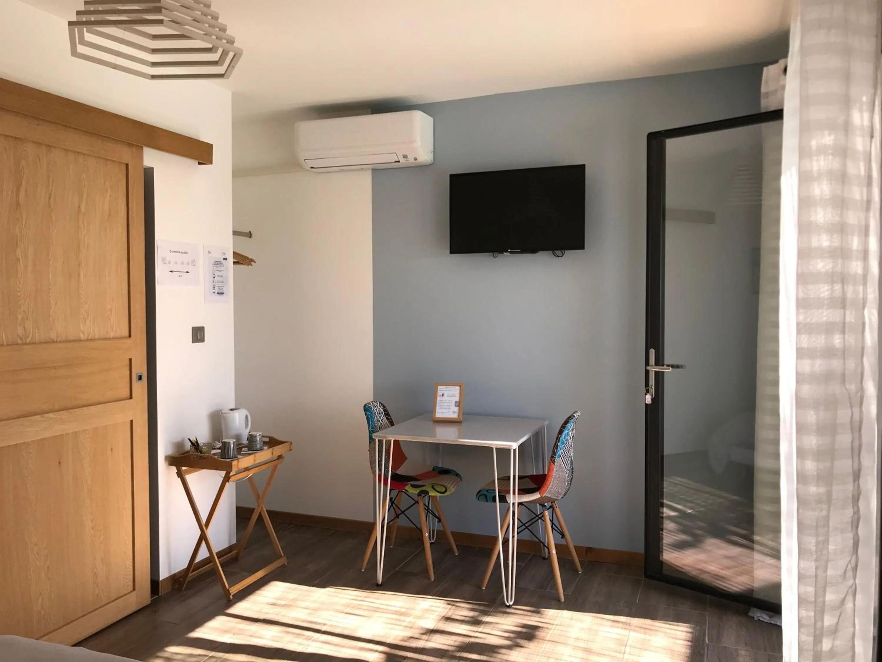 TV and multimedia in les costebelles