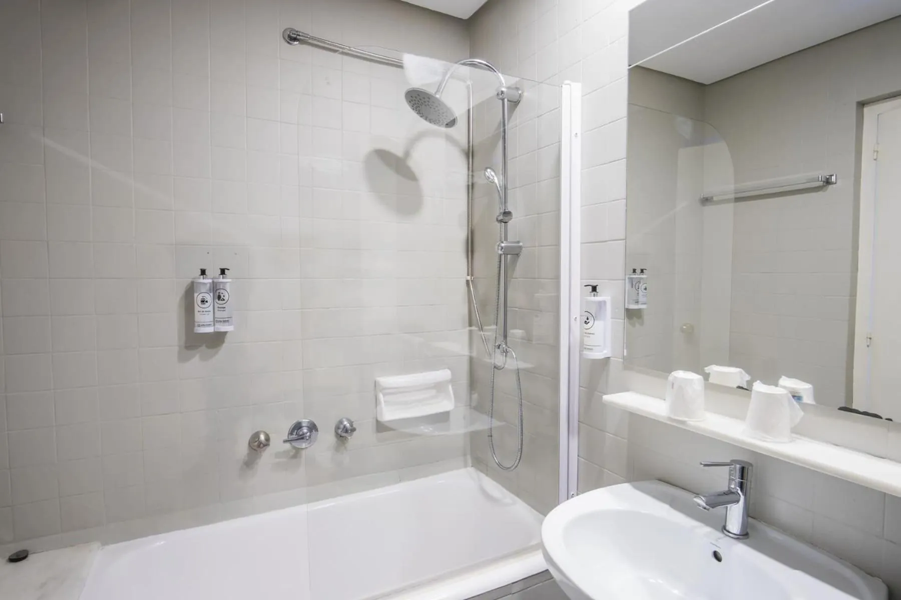 Bathroom in Hotel Alda Centro Ponferrada