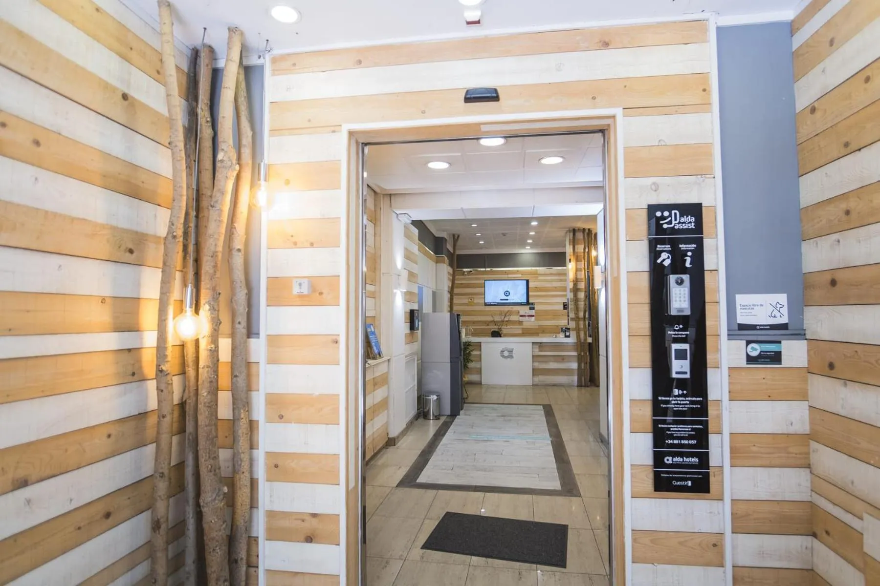 Lobby or reception in Hotel Alda Centro Ponferrada