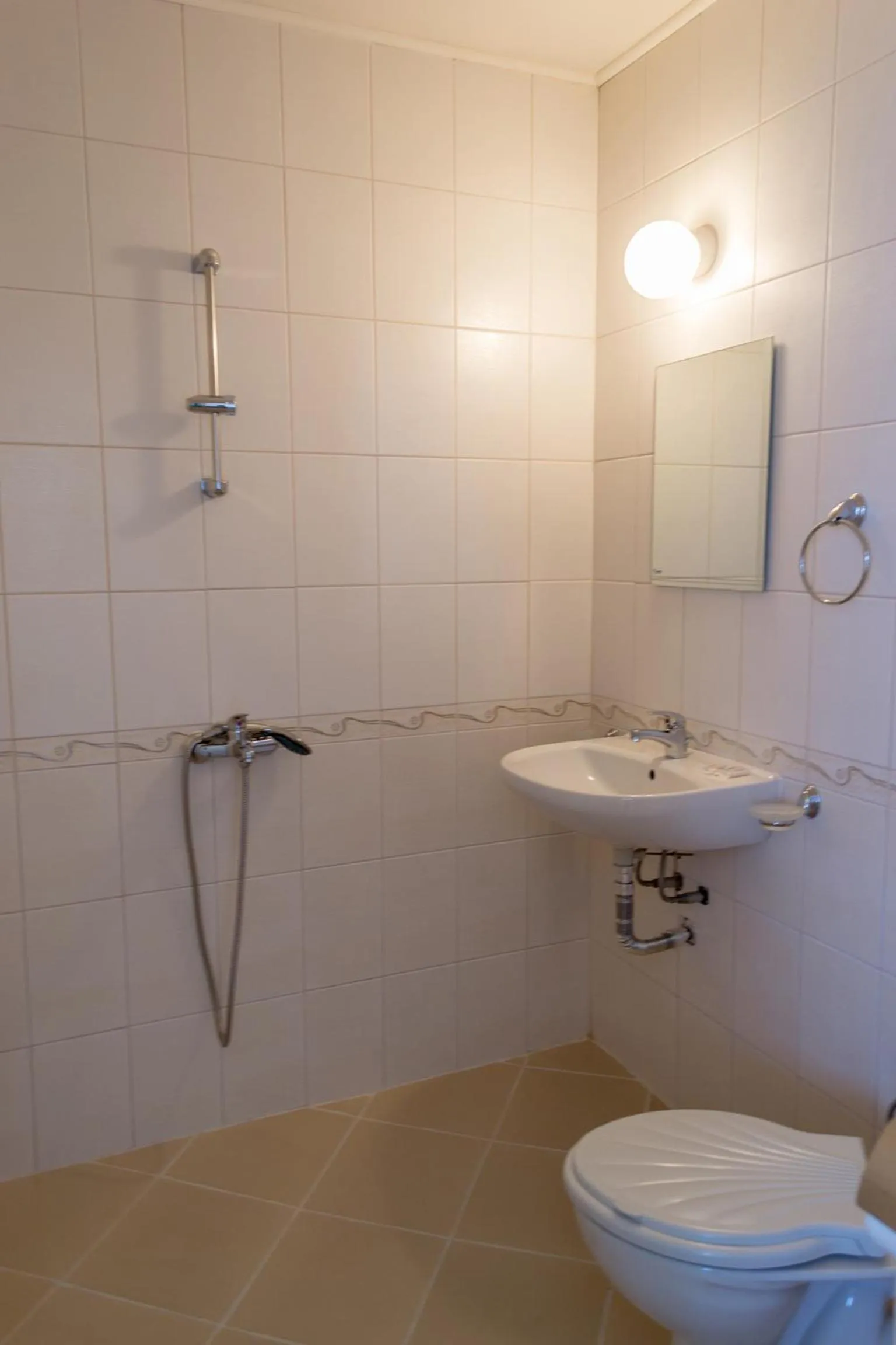 Bathroom in Sandor Hotel