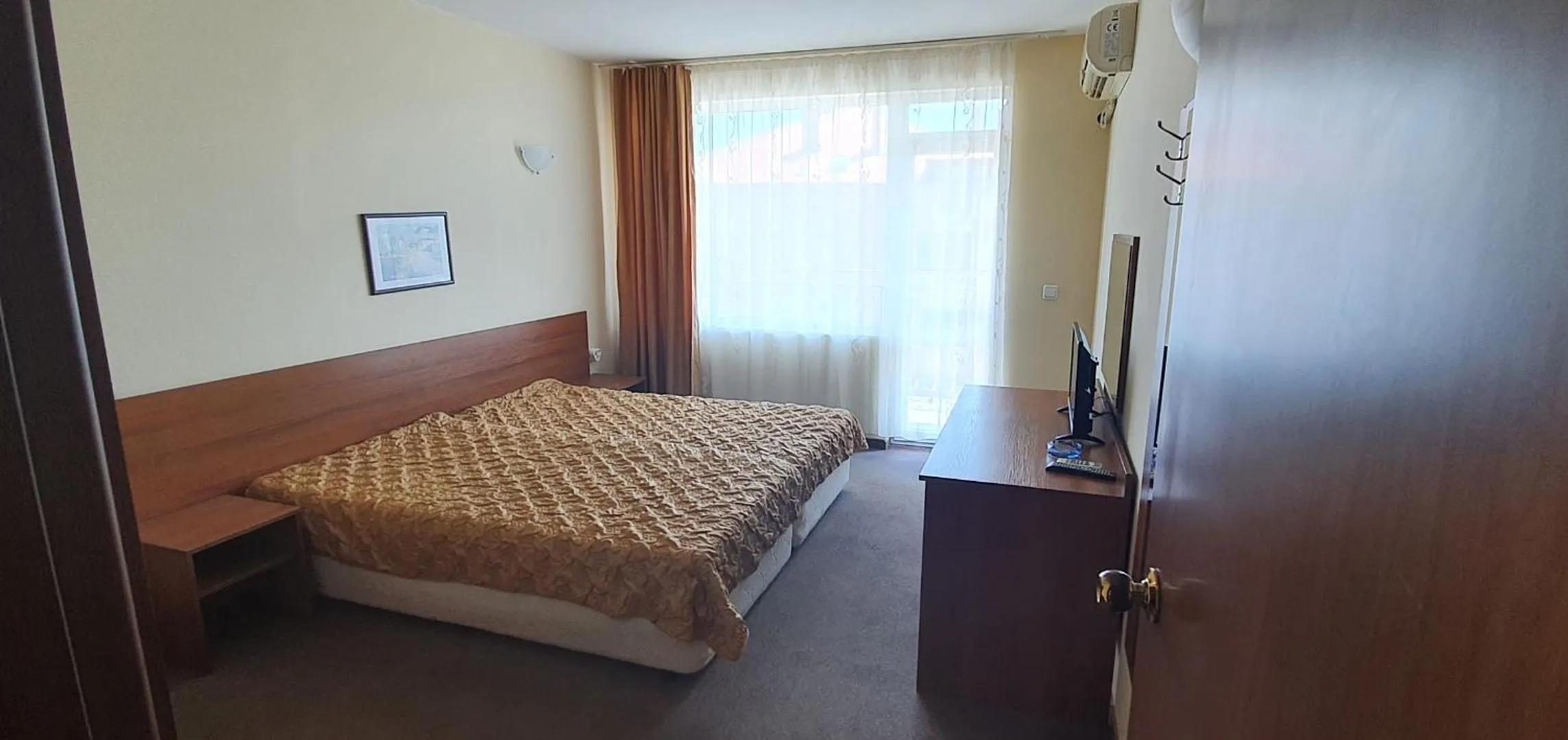 Bathroom in Sandor Hotel