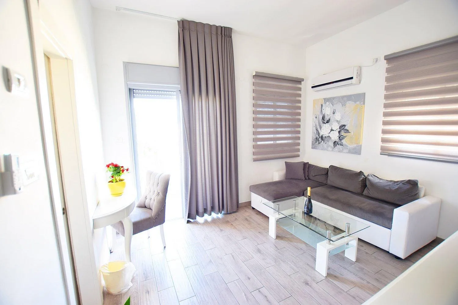 Living room in Rothschild Mansion