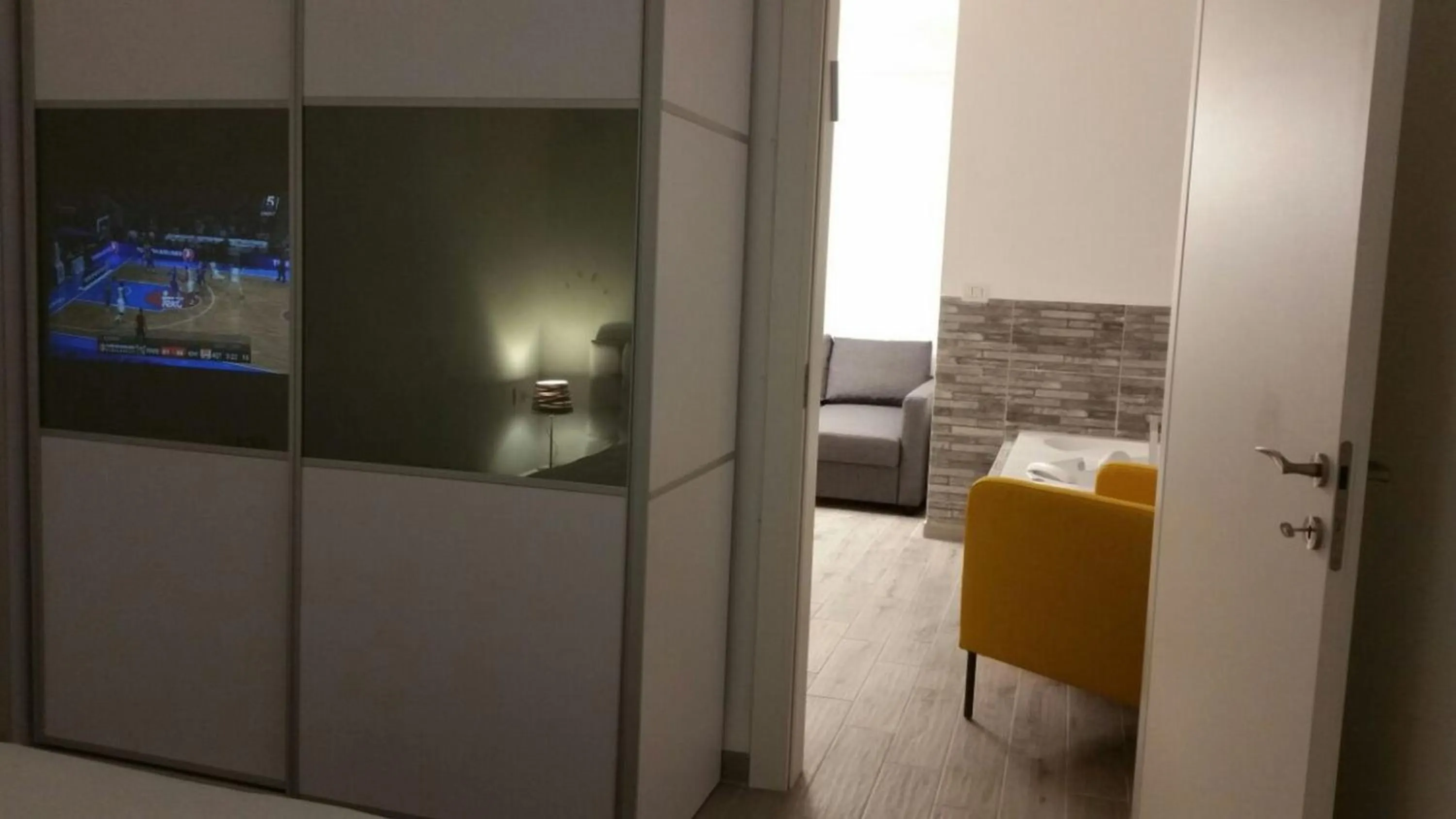 Bedroom, Bed in Rothschild Mansion