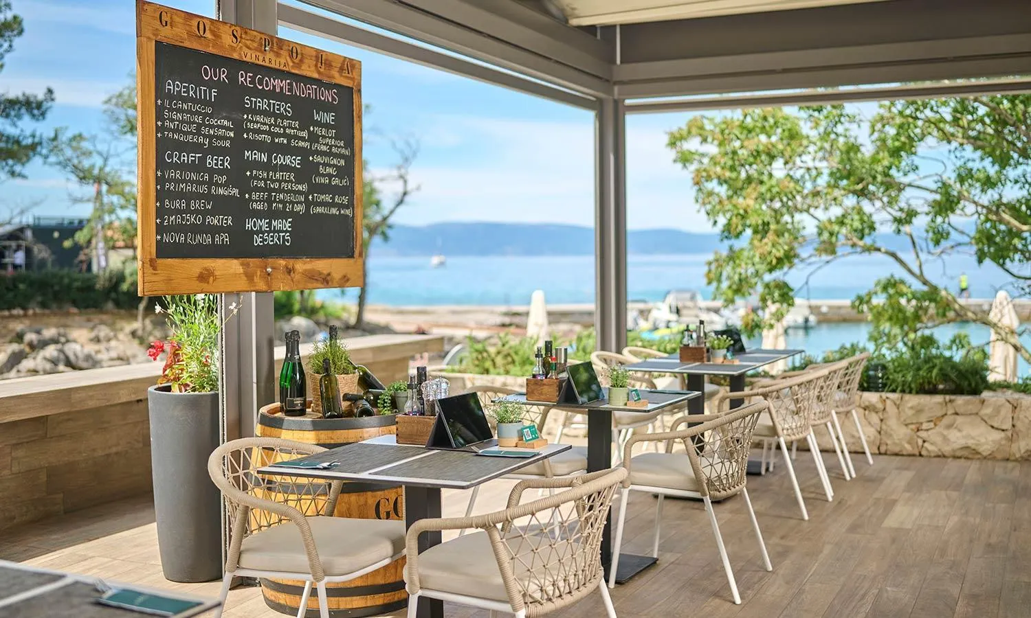 Restaurant/places to eat in Aminess Younique Gaia Green Villas