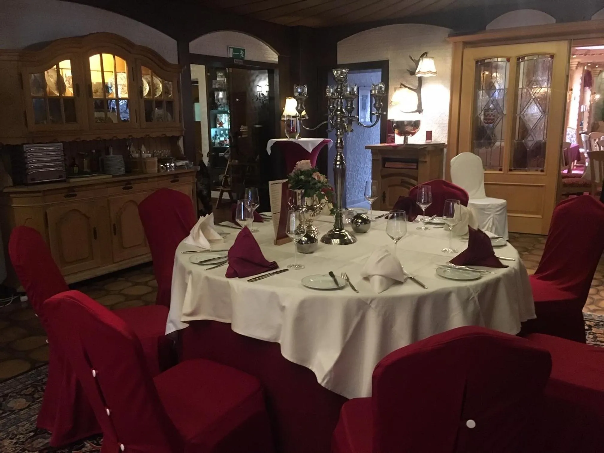 Restaurant/places to eat in Feste Neustadt