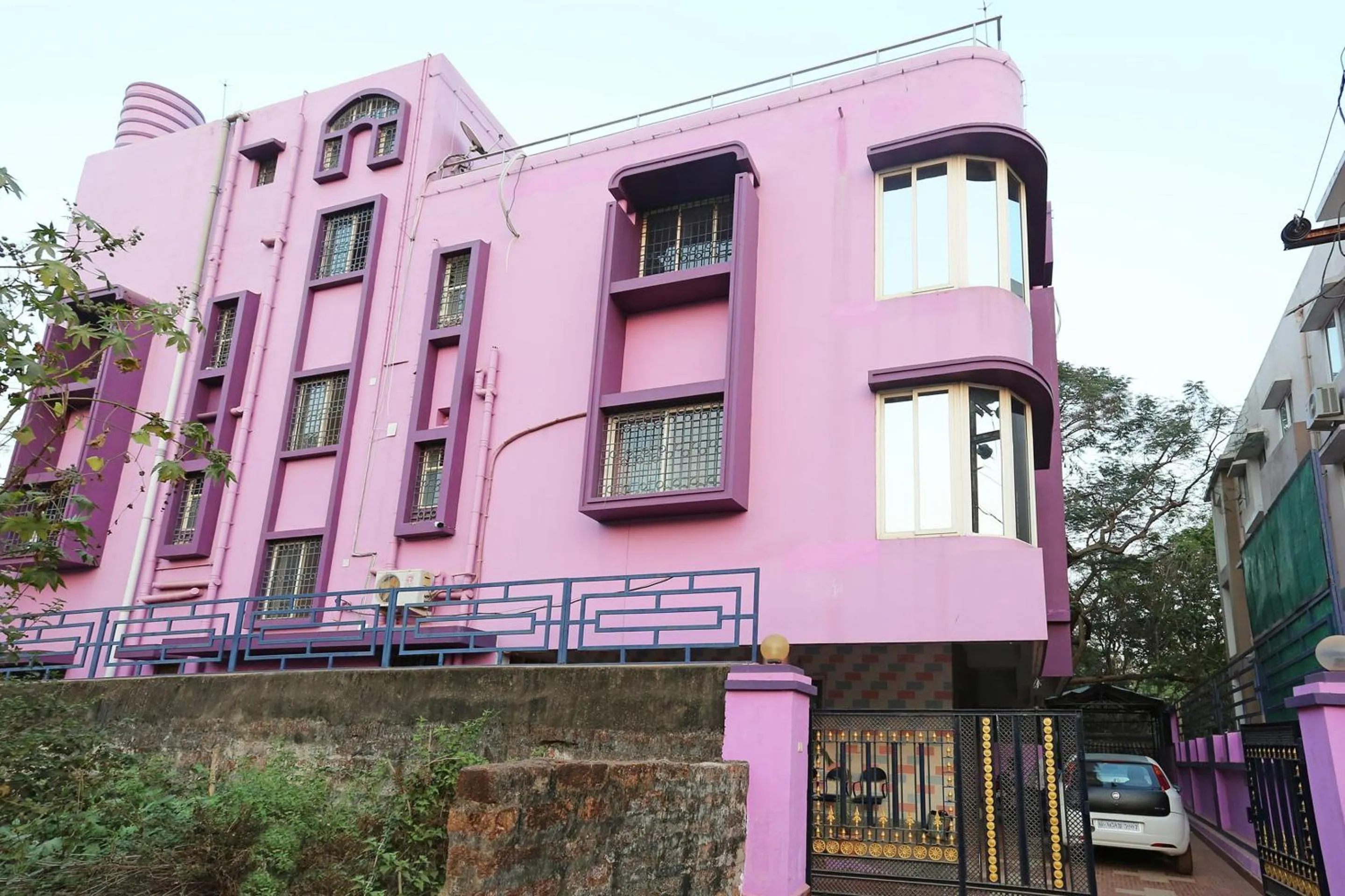 Facade/entrance in Hotel O Kalinga Regency