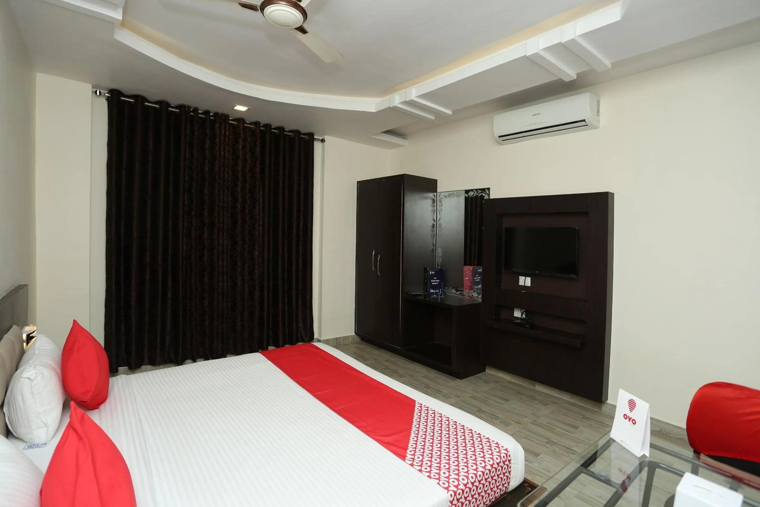 Bedroom, Bed in Hotel O Csfc