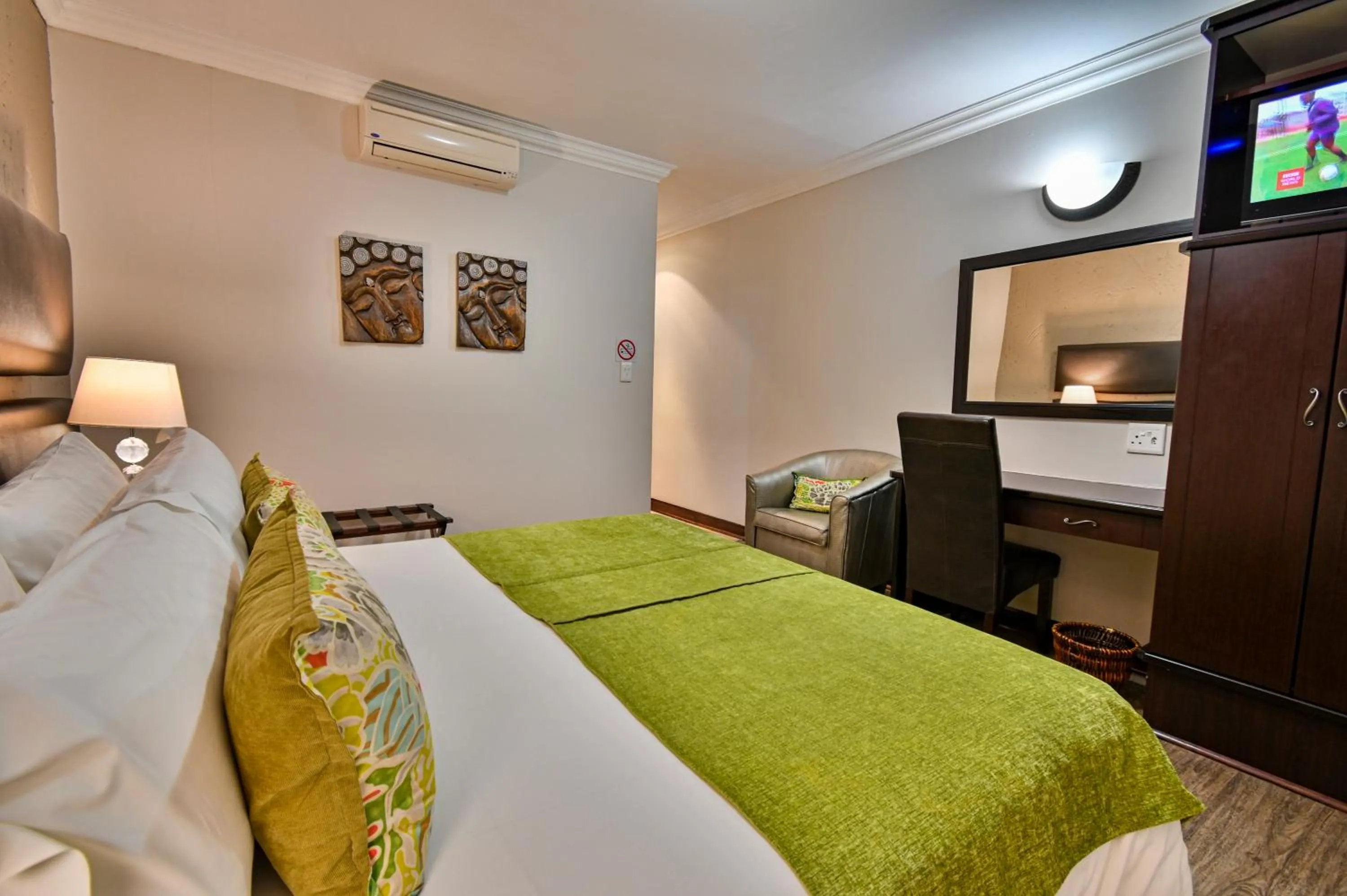 Photo of the whole room, Bed in Villa Bali Luxury Guesthouse