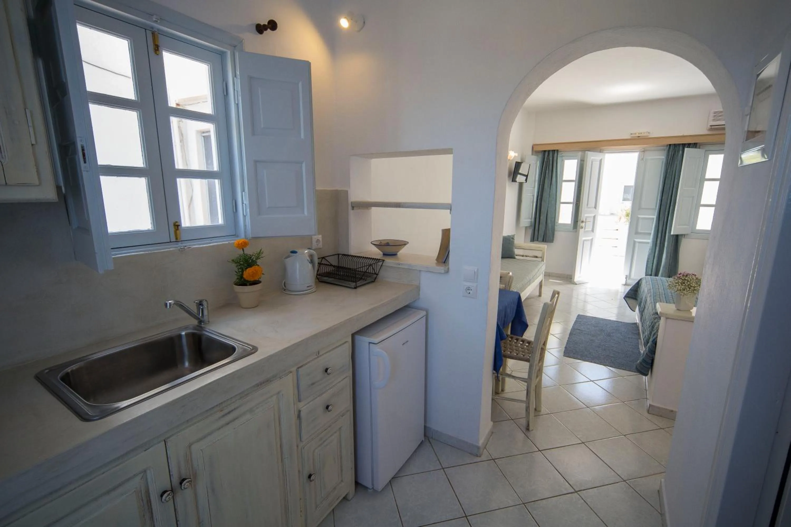 Kitchen or kitchenette in Ianthe Apartments & Villa