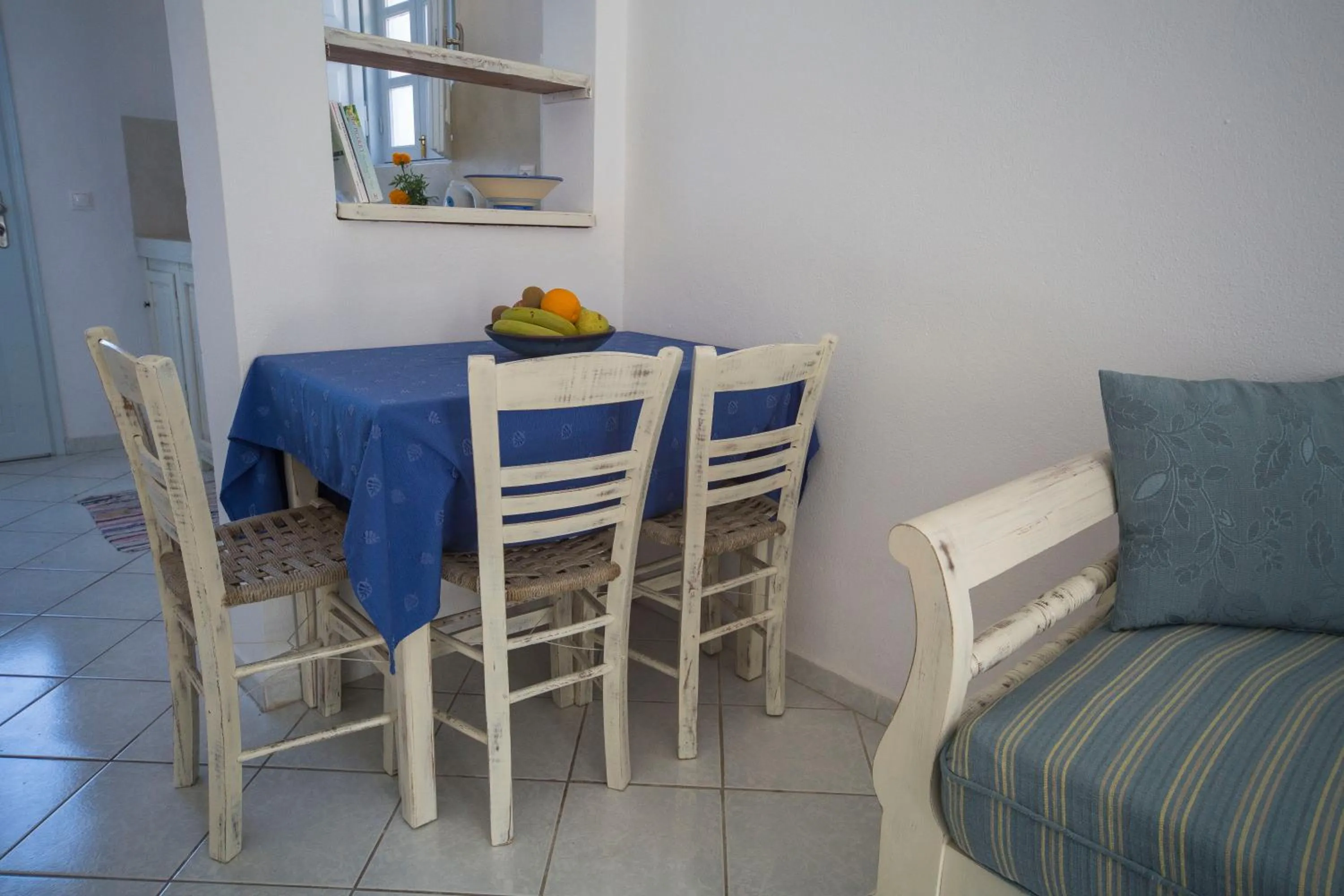 Dining area in Ianthe Apartments & Villa