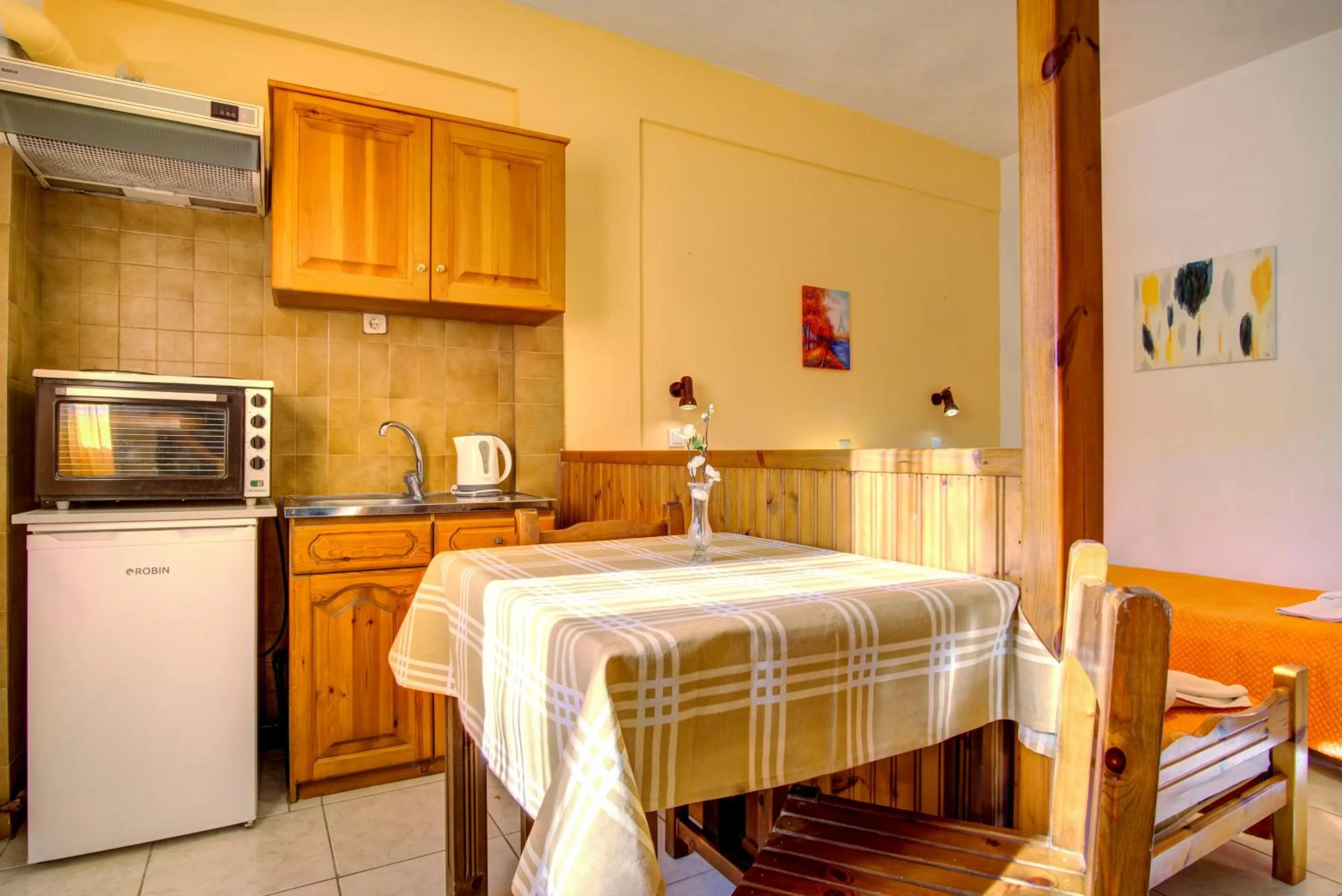Kitchen or kitchenette in Blue Dream Apartments