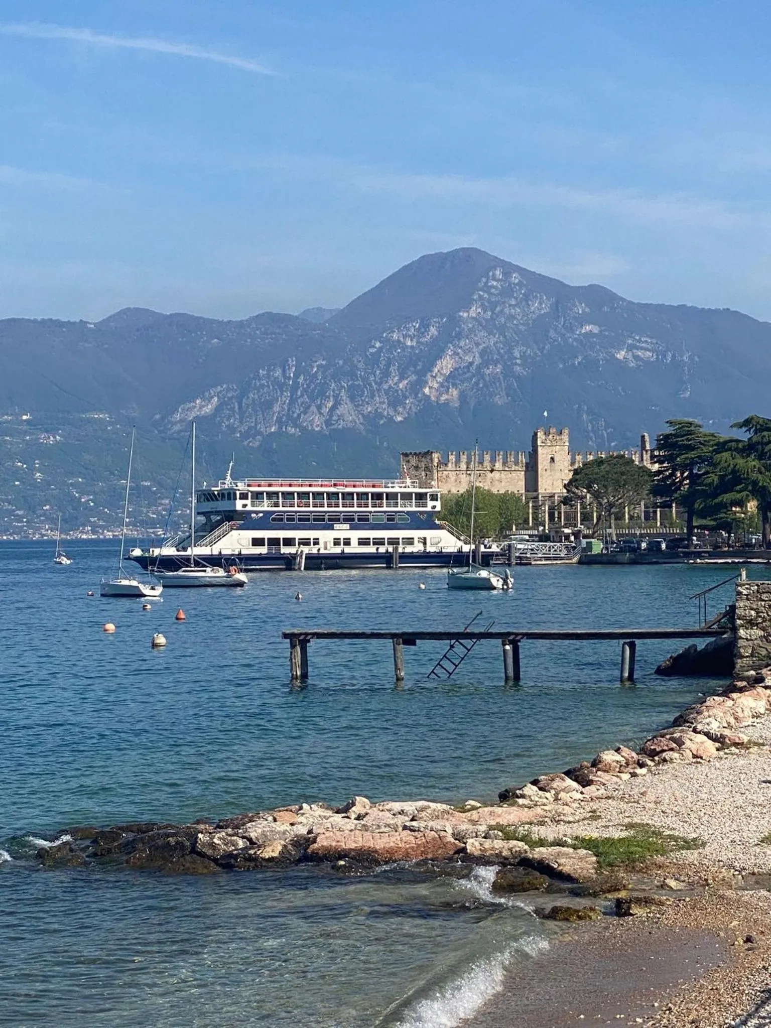 Nearby landmark in Hotel Garden