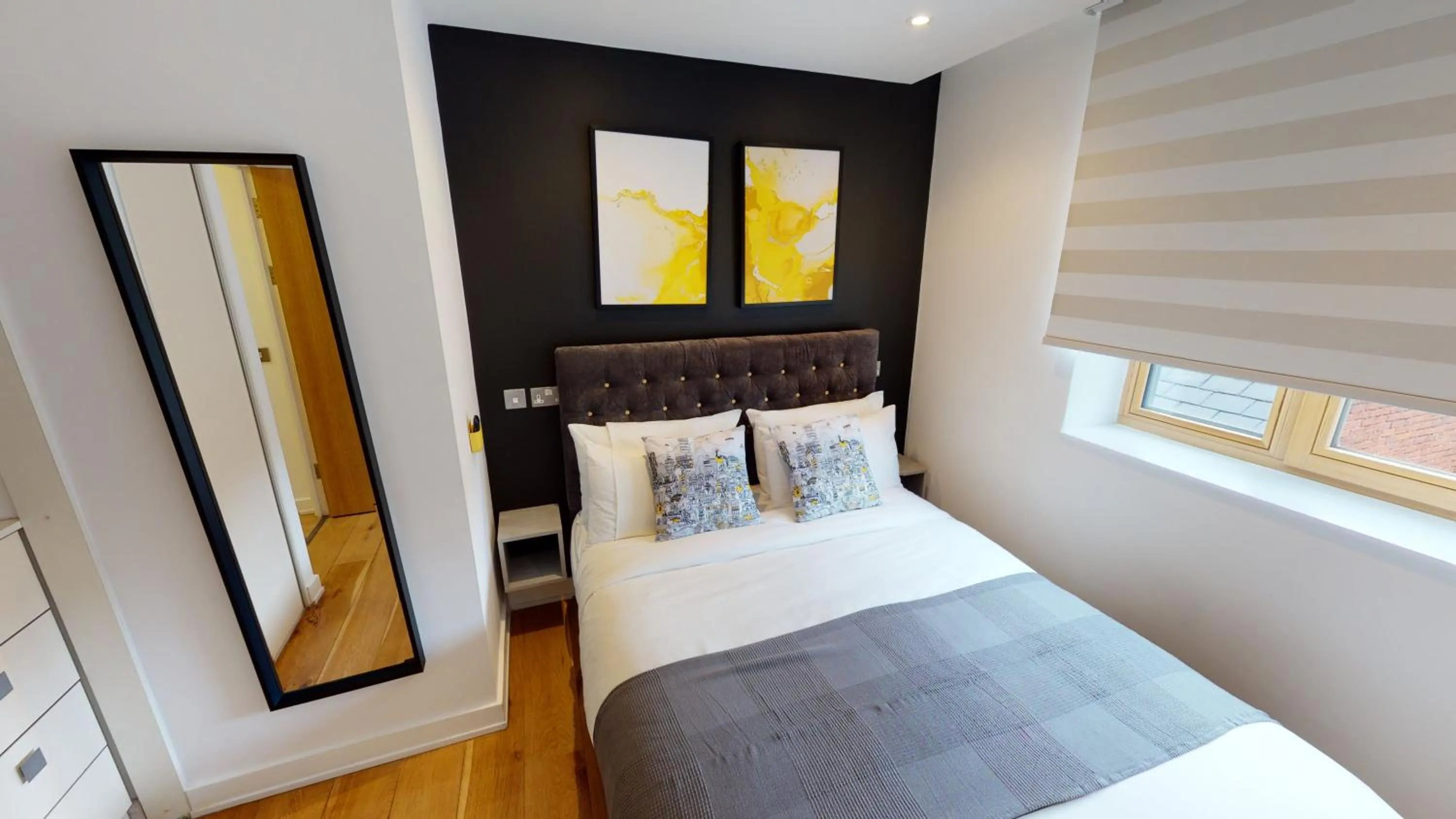 Bed in Quay Apartments Manchester