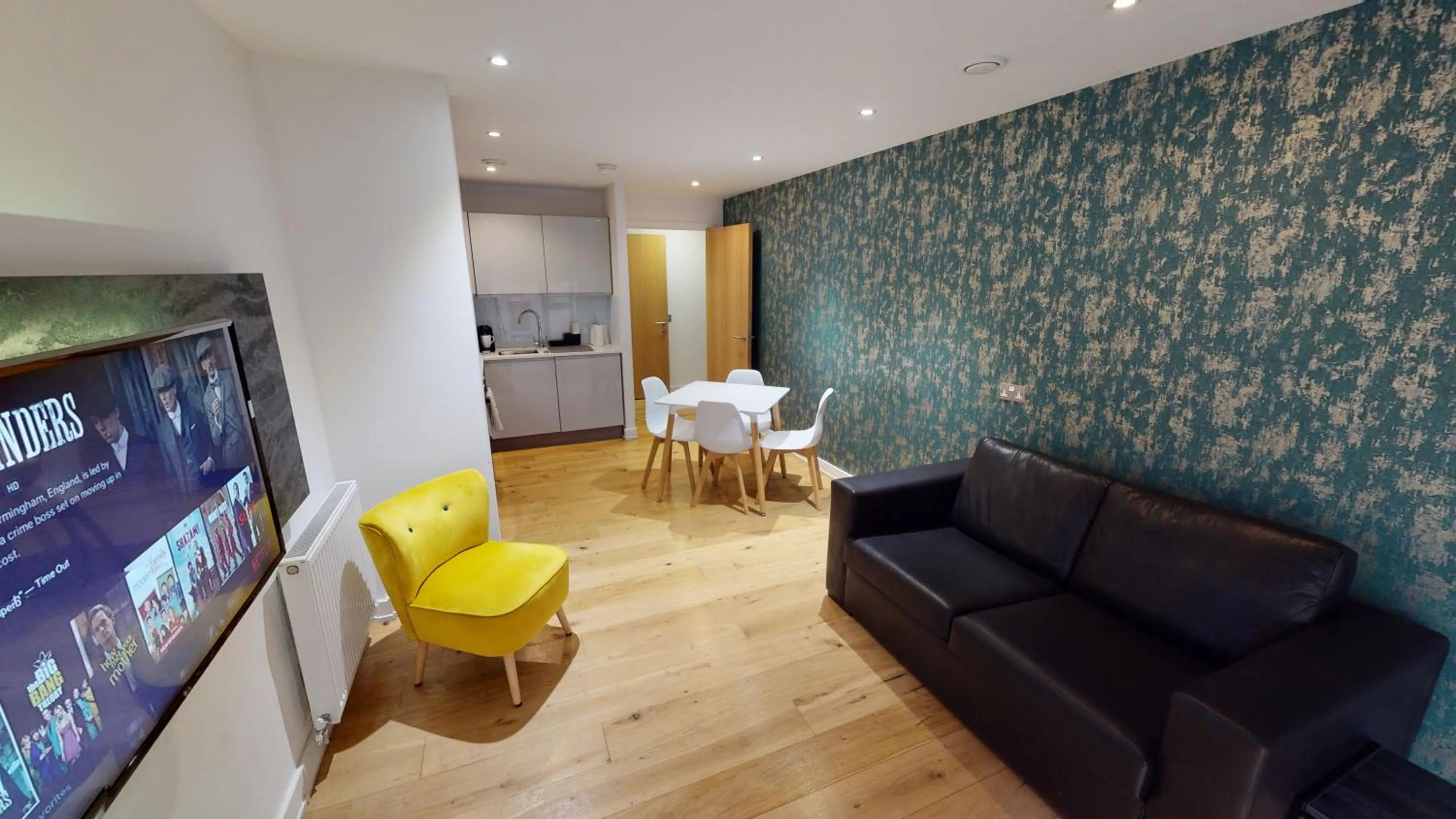 TV and multimedia in Quay Apartments Manchester