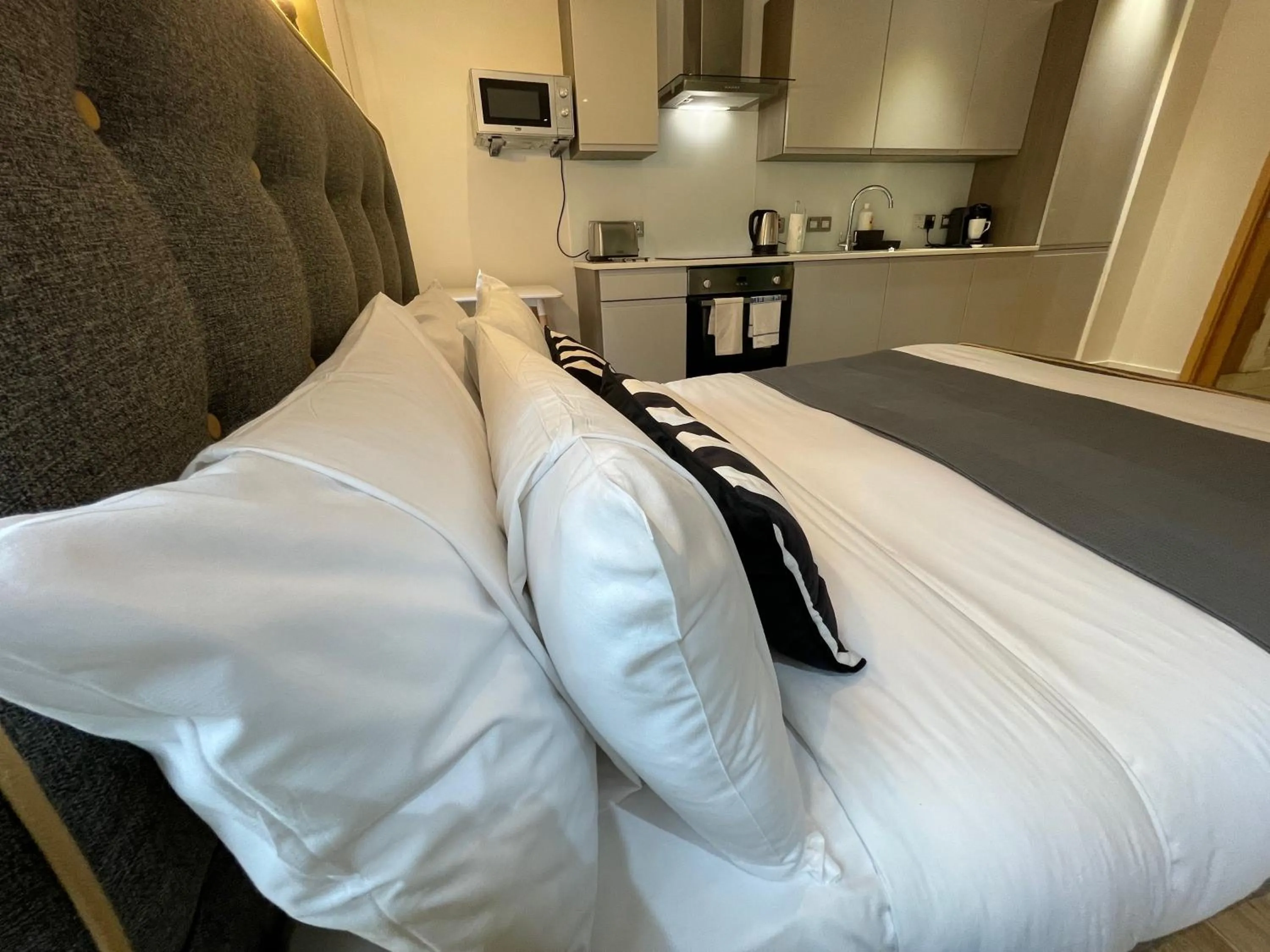 Bed in Quay Apartments Manchester