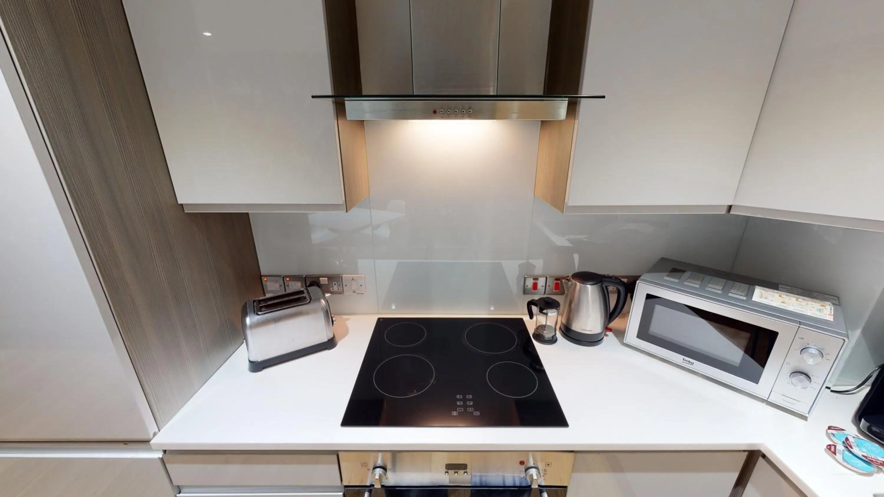 Coffee/tea facilities in Quay Apartments Manchester