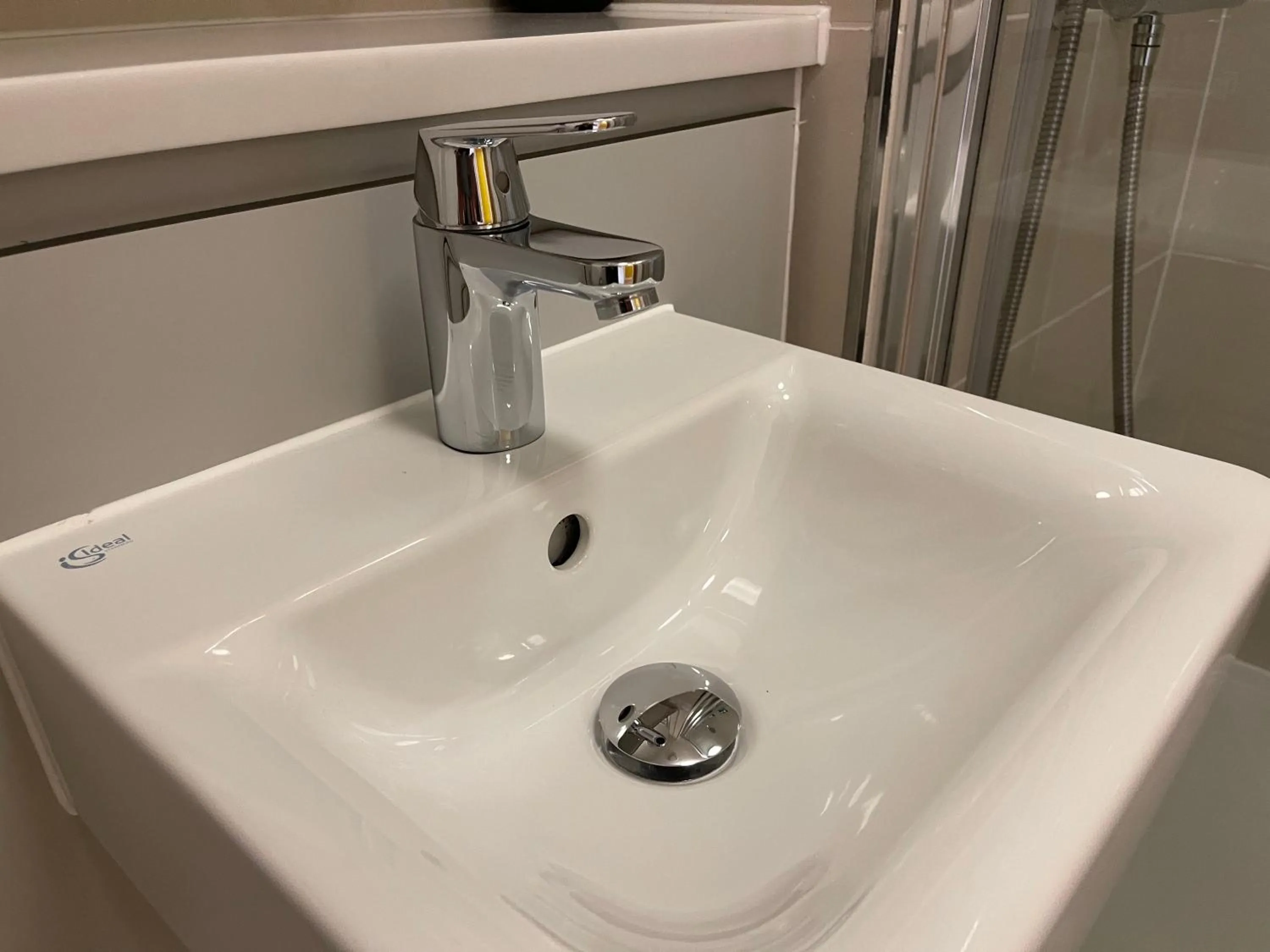 Bathroom in Quay Apartments Manchester