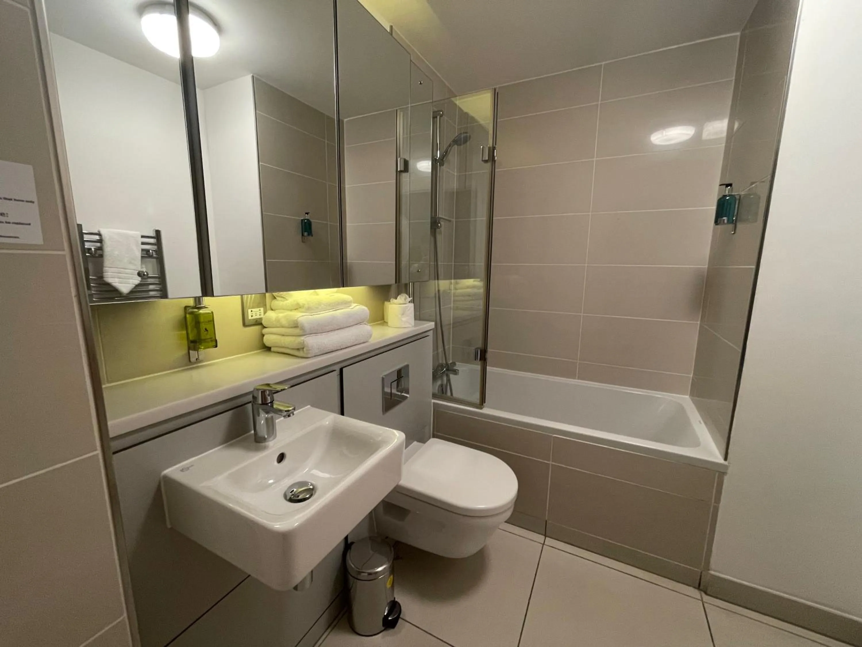 Toilet in Quay Apartments Manchester