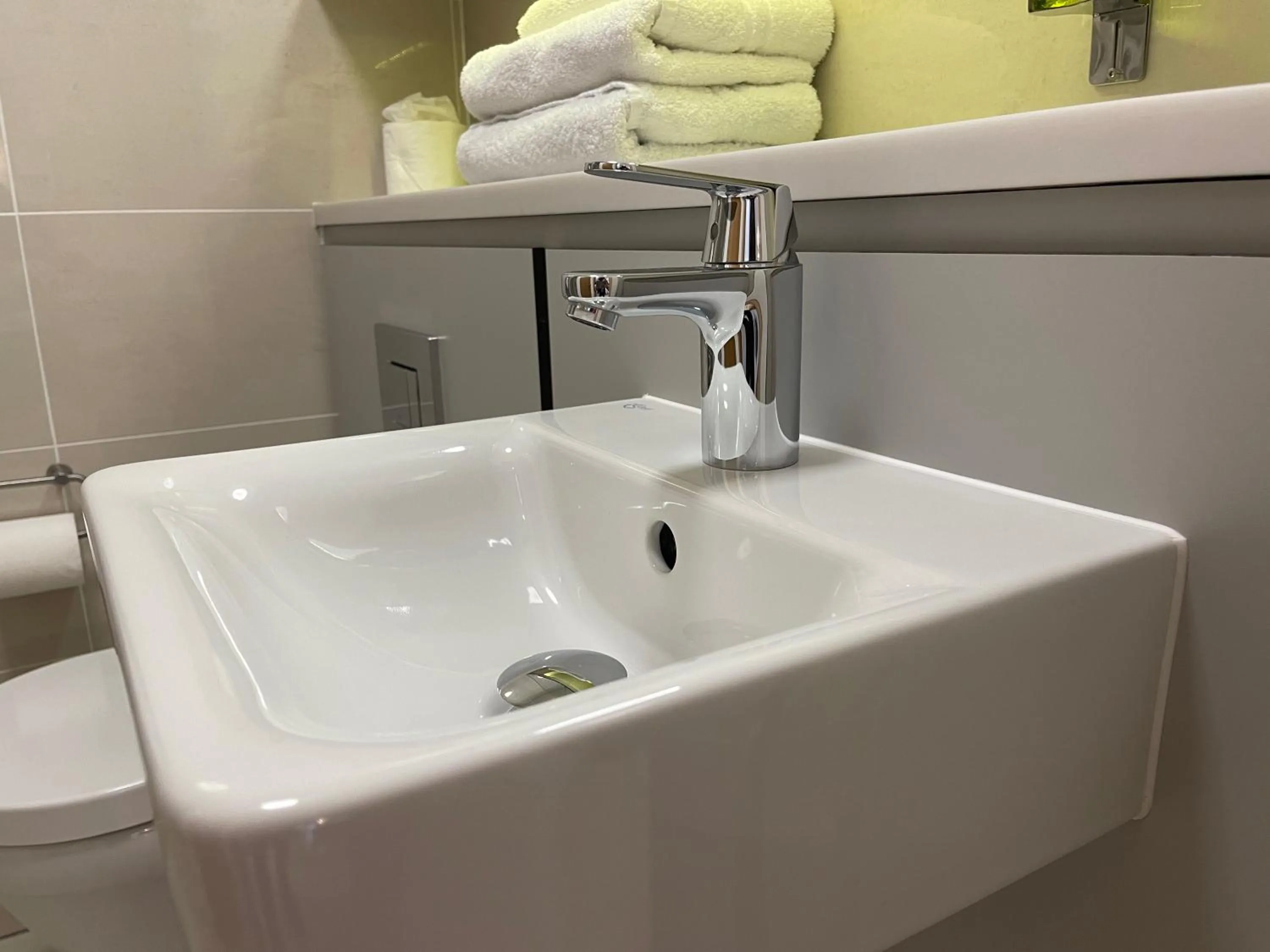 Bathroom in Quay Apartments Manchester