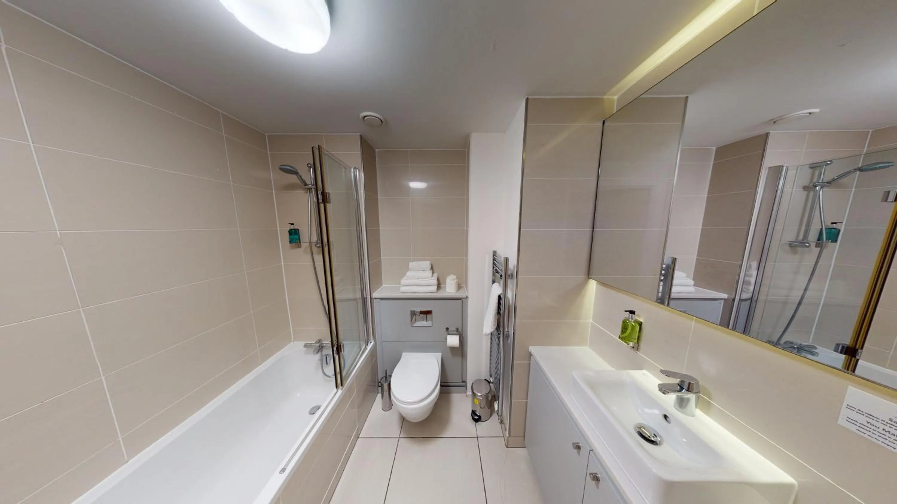 Toilet in Quay Apartments Manchester