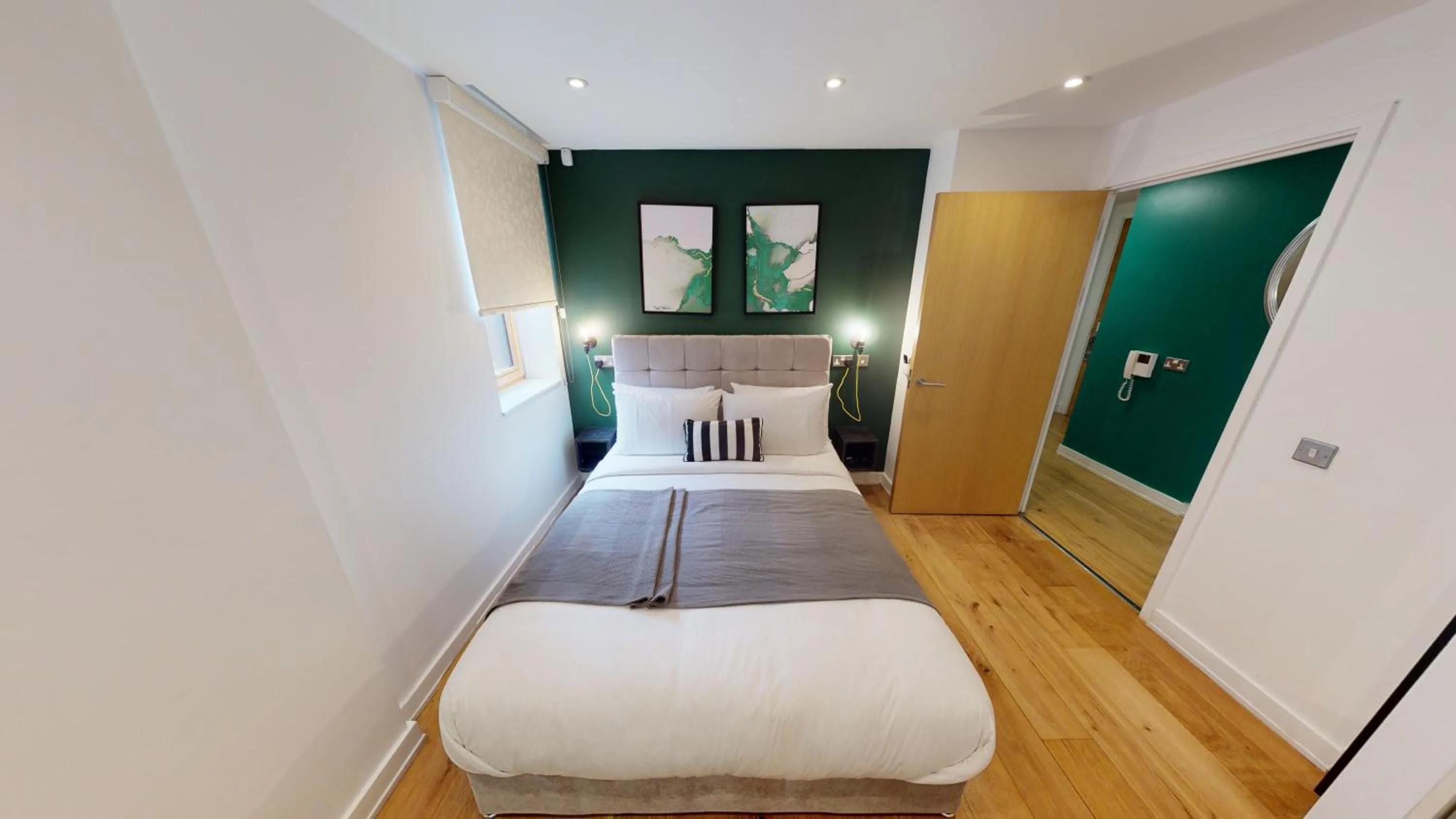 Bed in Quay Apartments Manchester