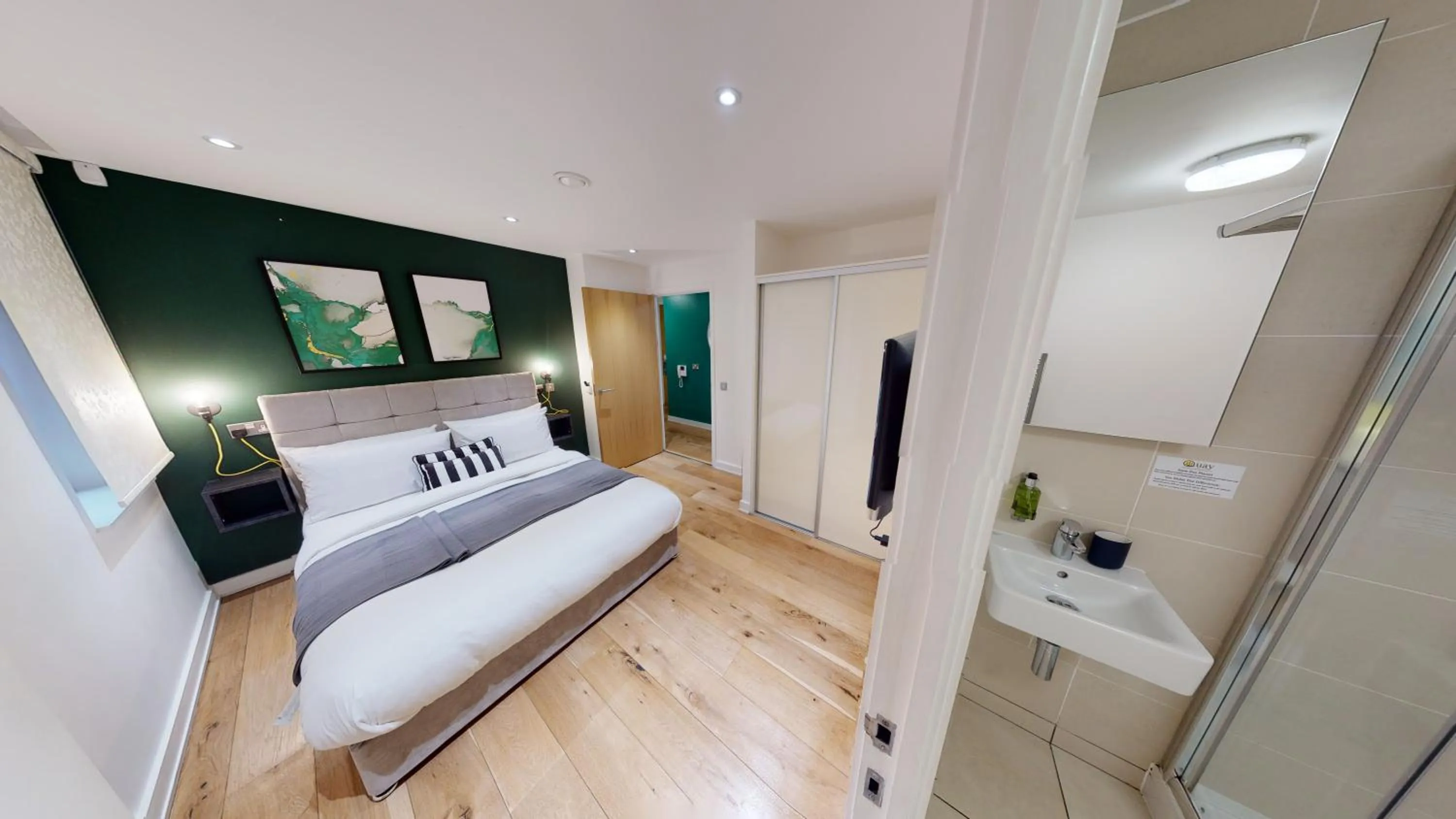 Bed in Quay Apartments Manchester