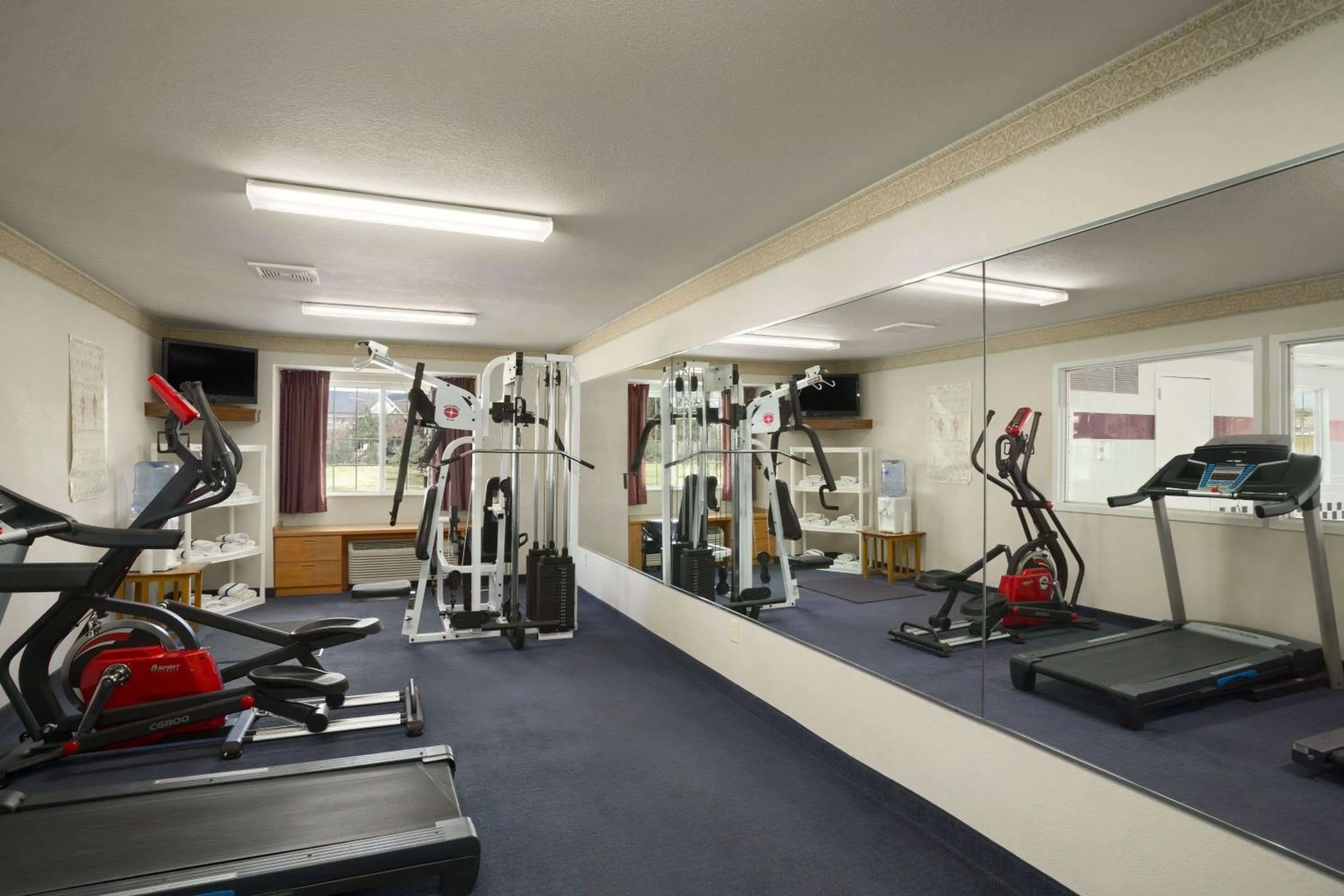 Fitness centre/facilities in Ramada Limited by Wyndham, Bloomington I-55 & I-74 IL