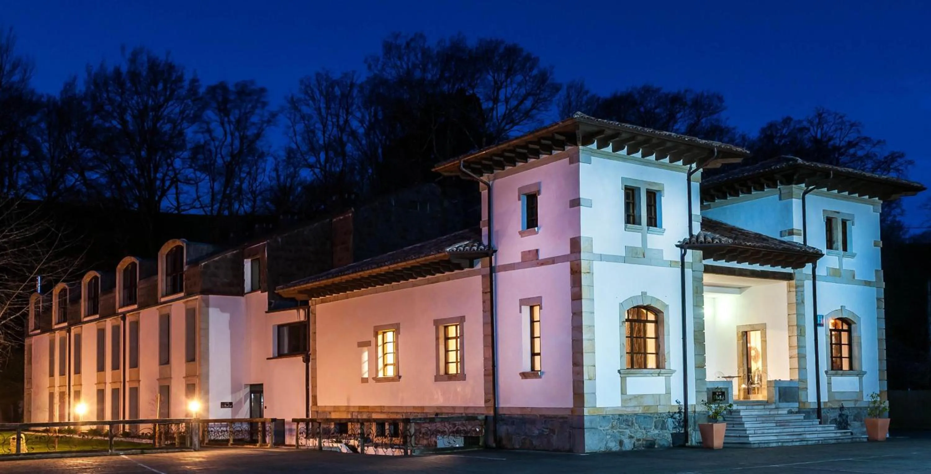 Facade/entrance in Hotel Granda