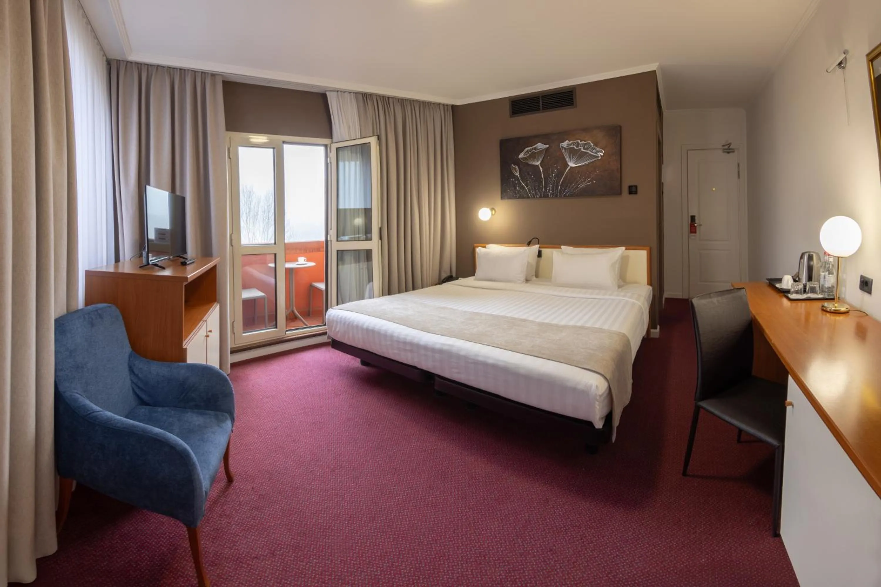 Bedroom, Bed in Best Western Plus Congress Hotel Yerevan