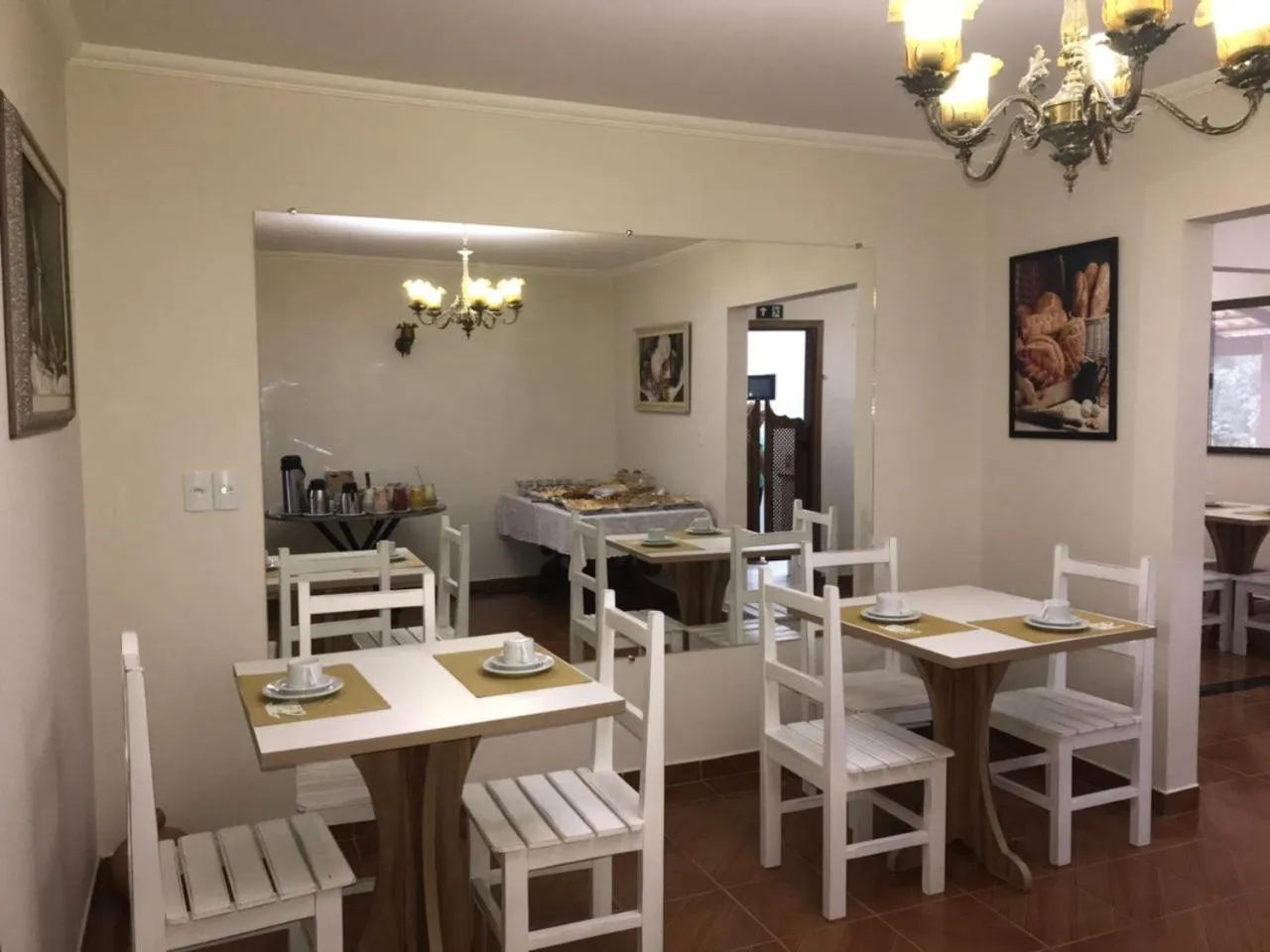 Restaurant/places to eat in Hotel Kaeru