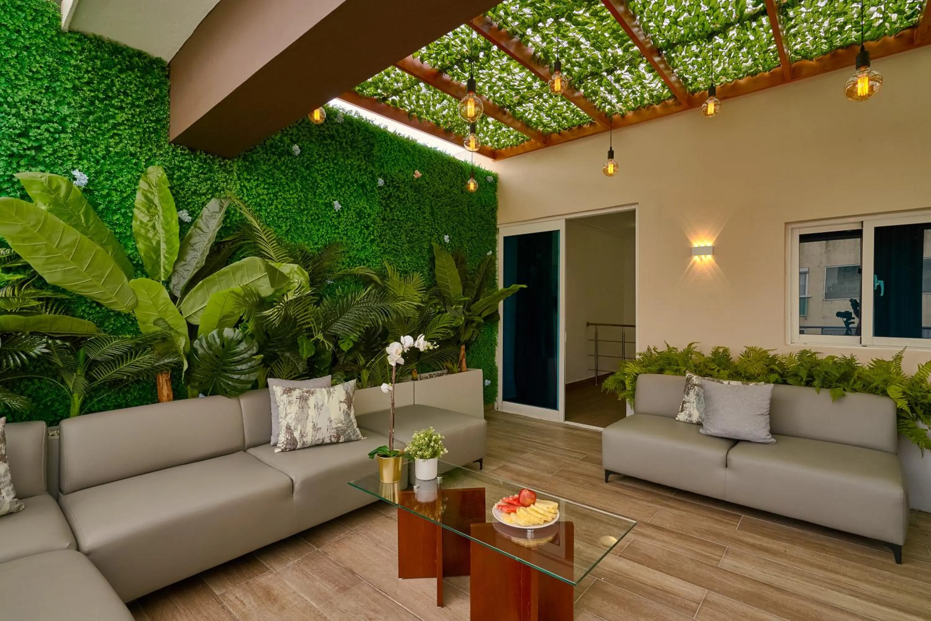 Seating area in Central Park Tower