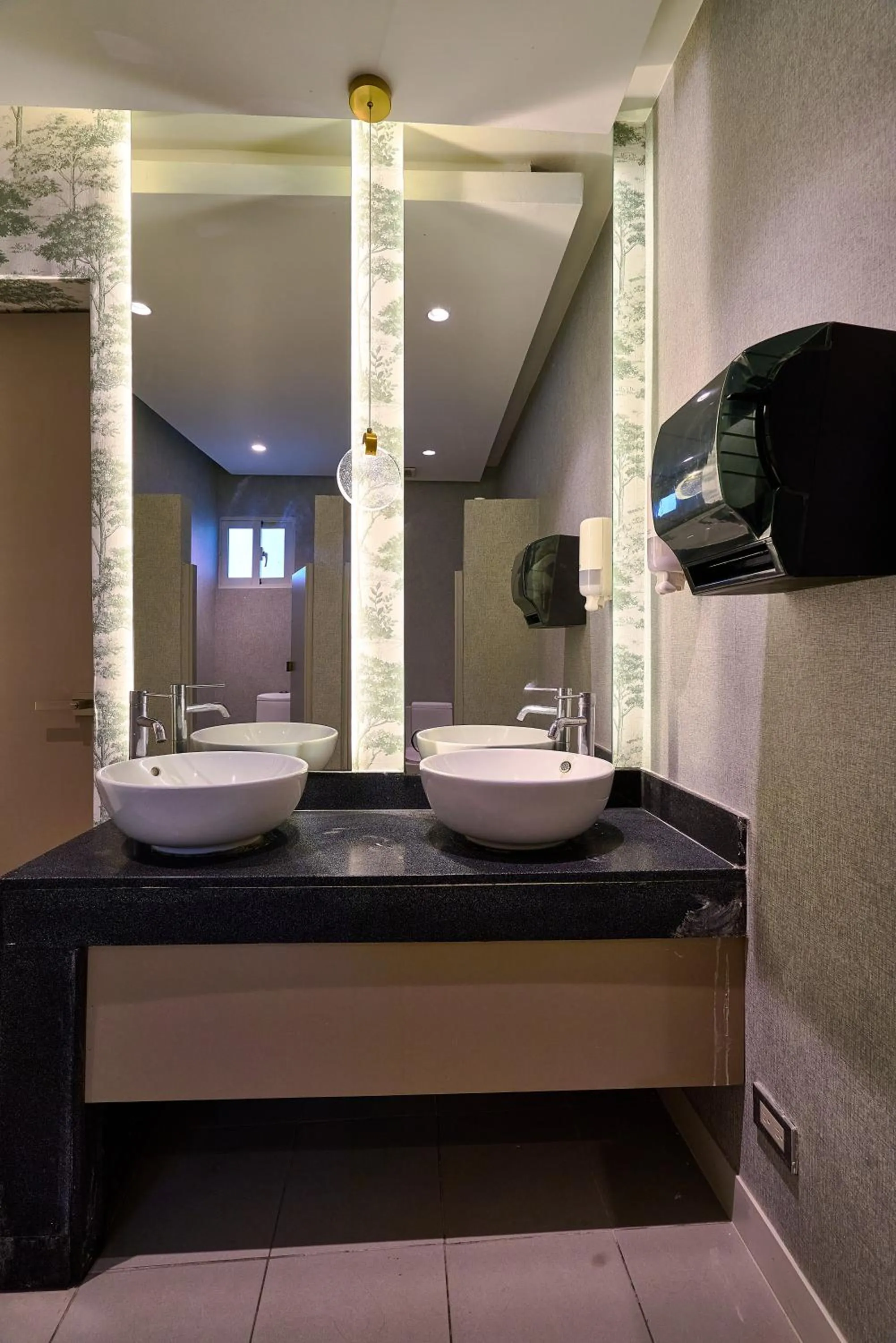 Bathroom in Central Park Tower