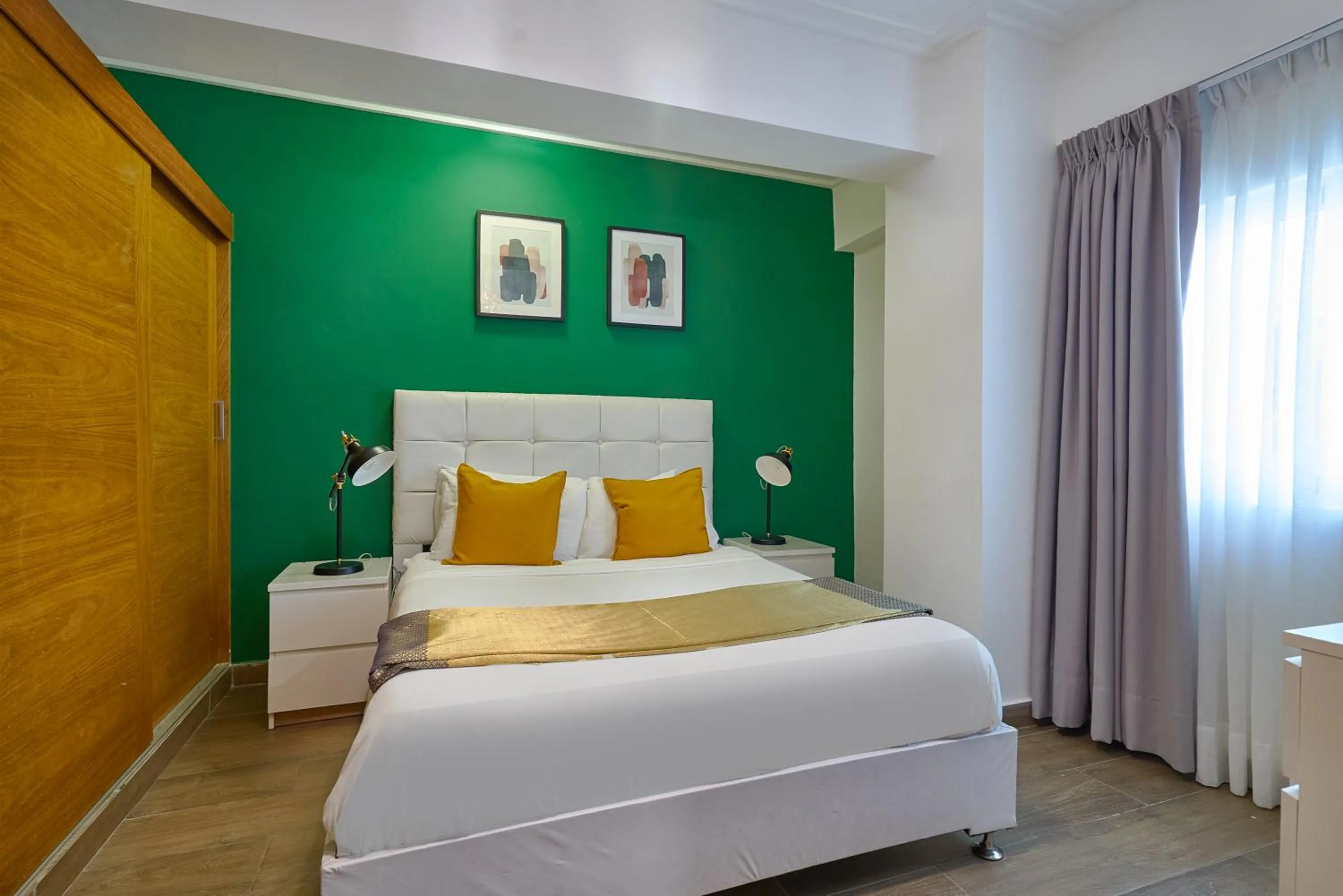 Bedroom, Bed in Central Park Tower