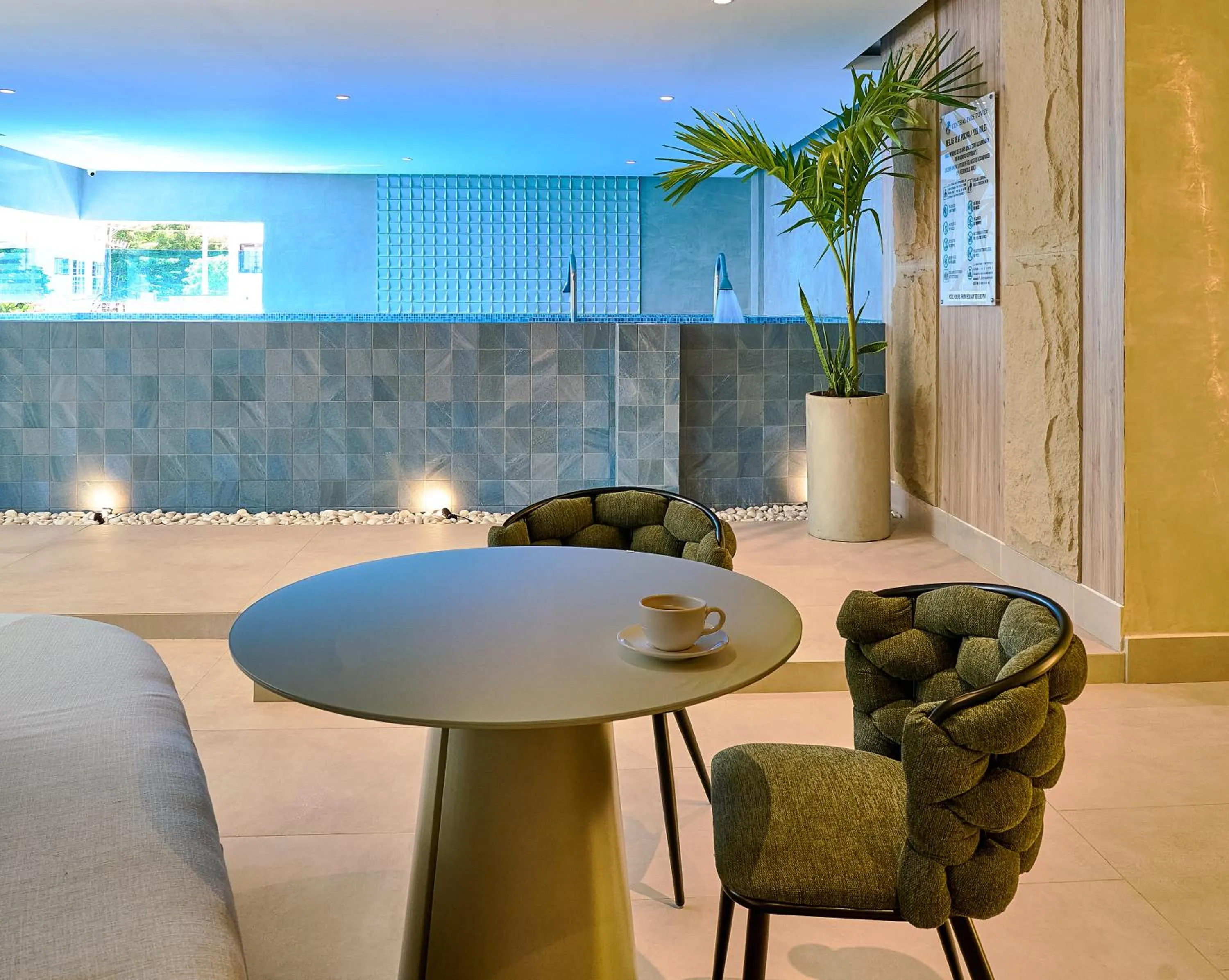 Swimming pool in Central Park Tower