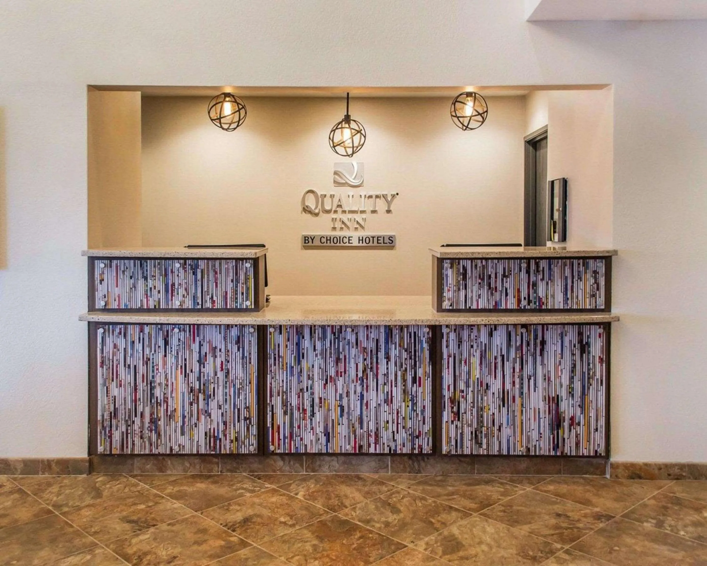 Lobby or reception in Quality Inn Streetsboro - Kent