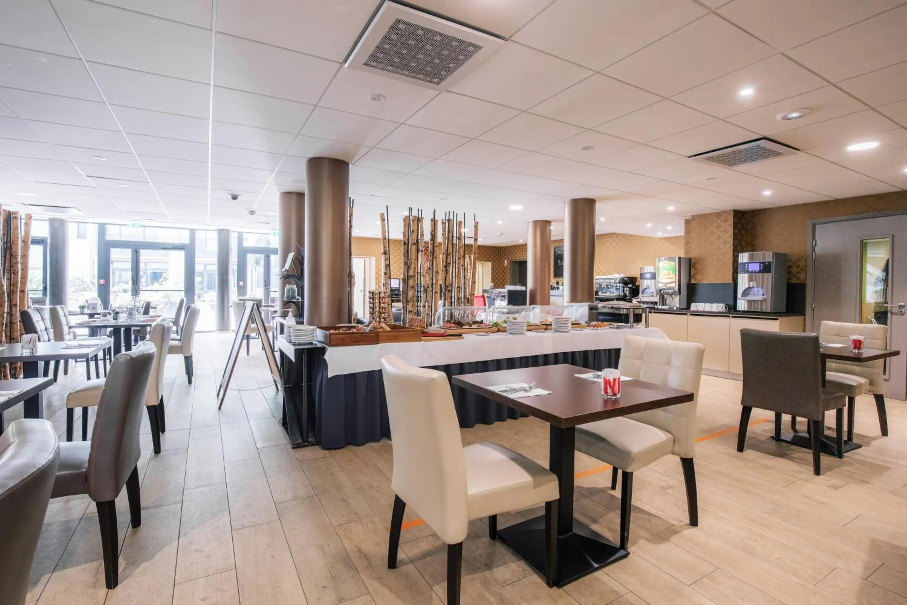 Restaurant/places to eat in Aparthotel Adagio Bâle Mulhouse Aeroport