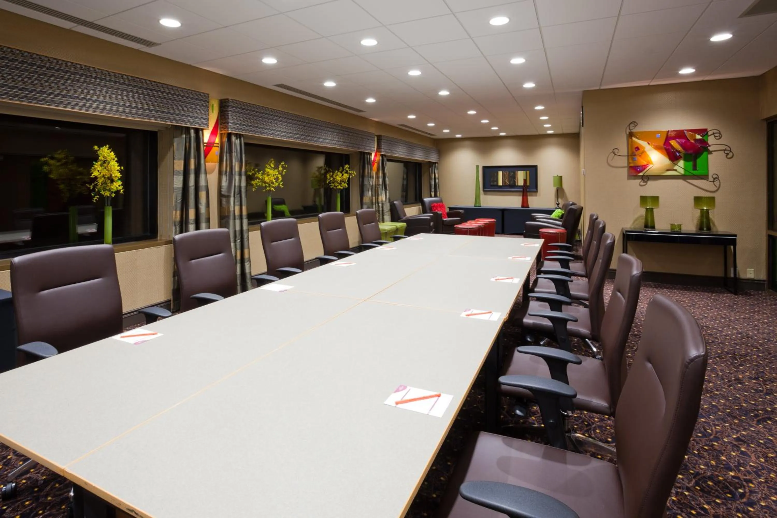 Meeting/conference room in Crowne Plaza Minneapolis West by IHG