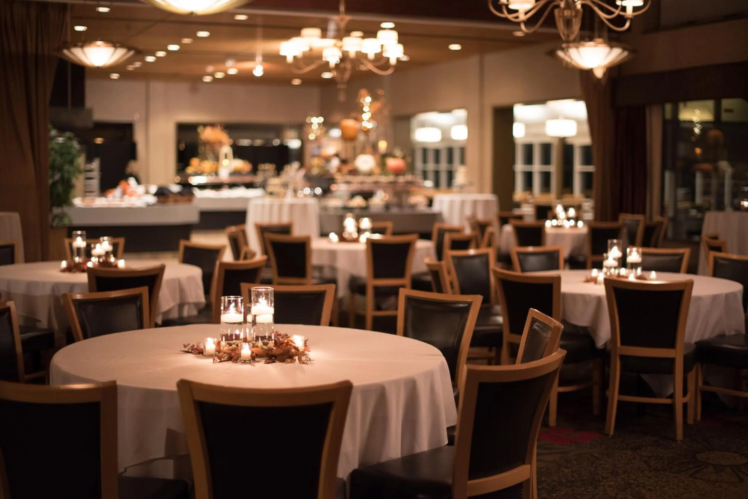 Meeting/conference room in Crowne Plaza Minneapolis West by IHG