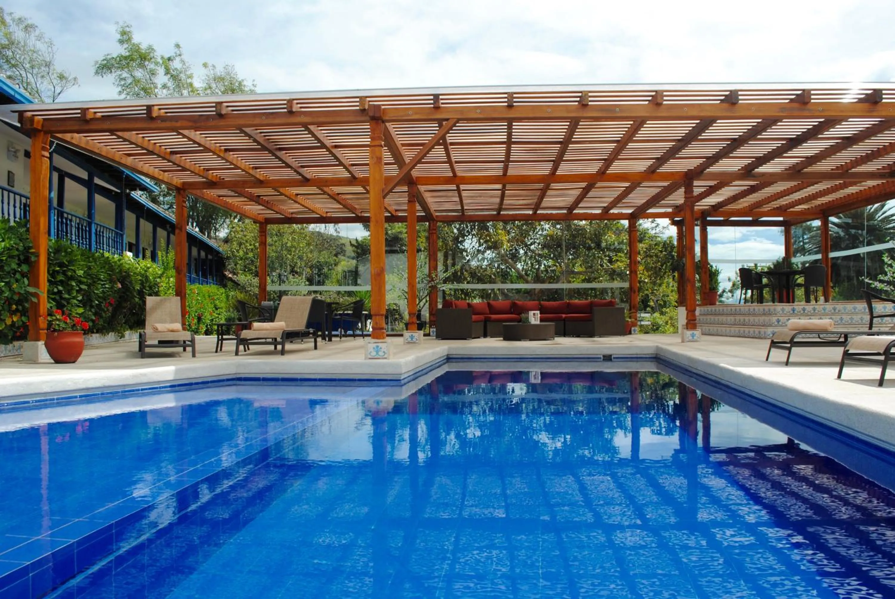Swimming pool in Hacienda Hosteria Chorlavi