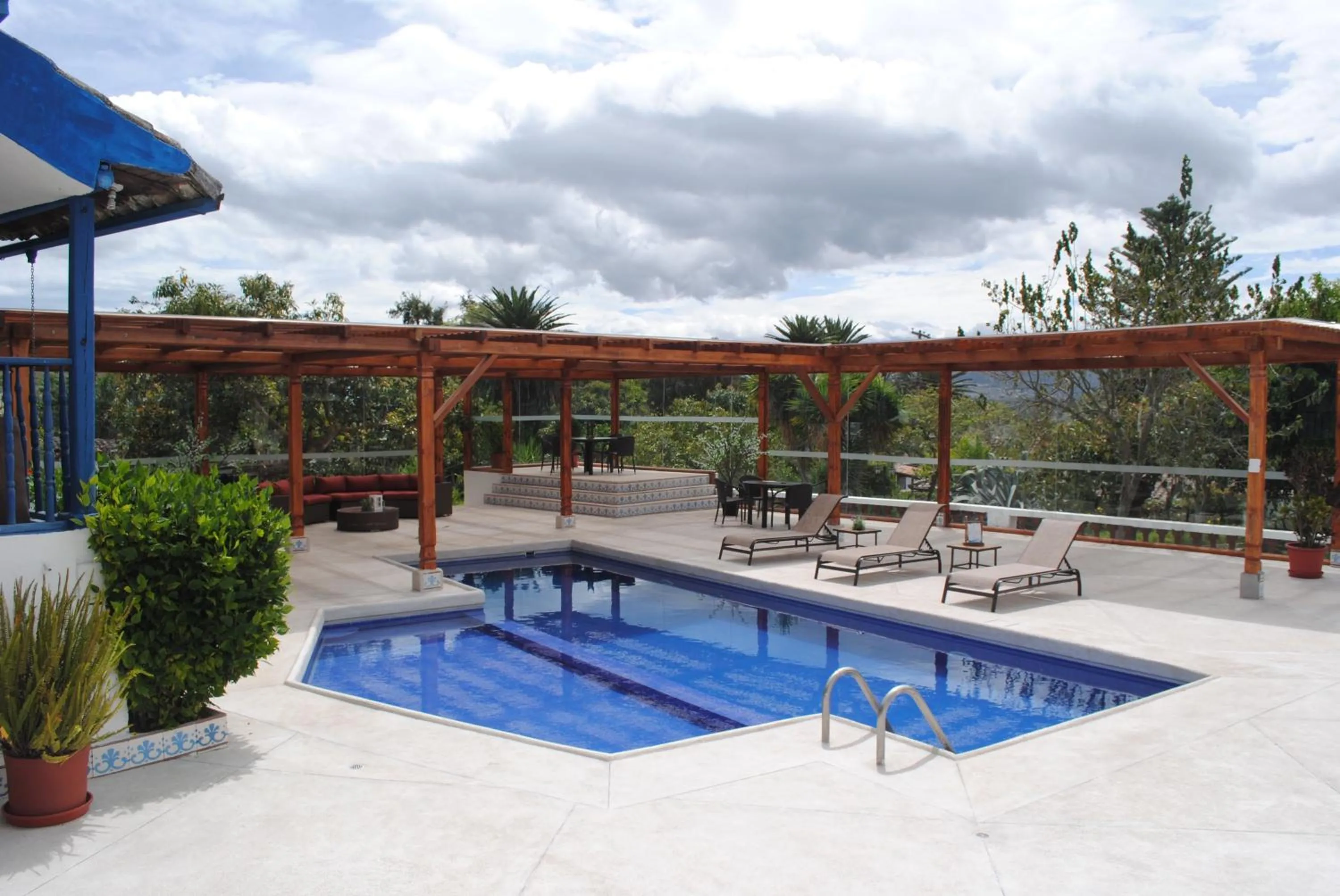 Swimming pool in Hacienda Hosteria Chorlavi
