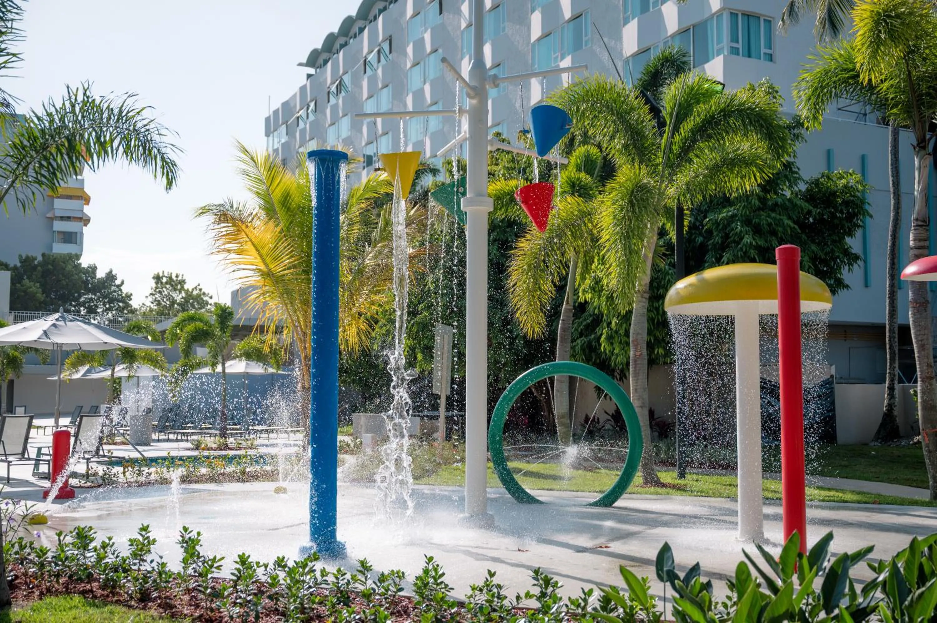Swimming pool in Verdanza Hotel
