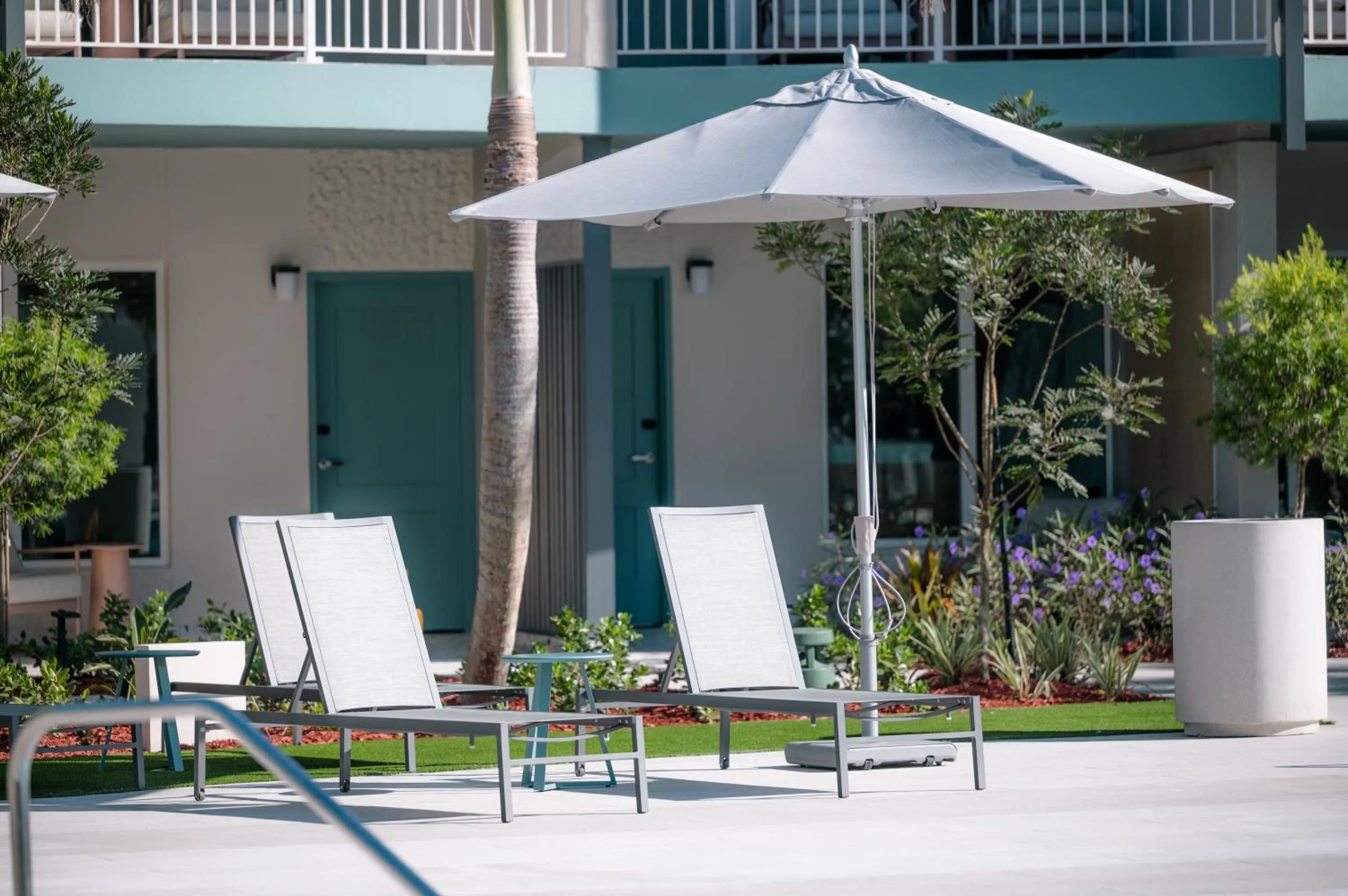 Swimming pool in Verdanza Hotel