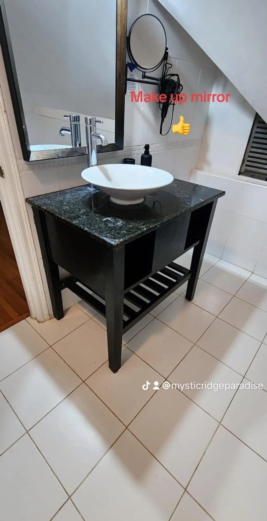 Bathroom in Mystic Ridge Paradise