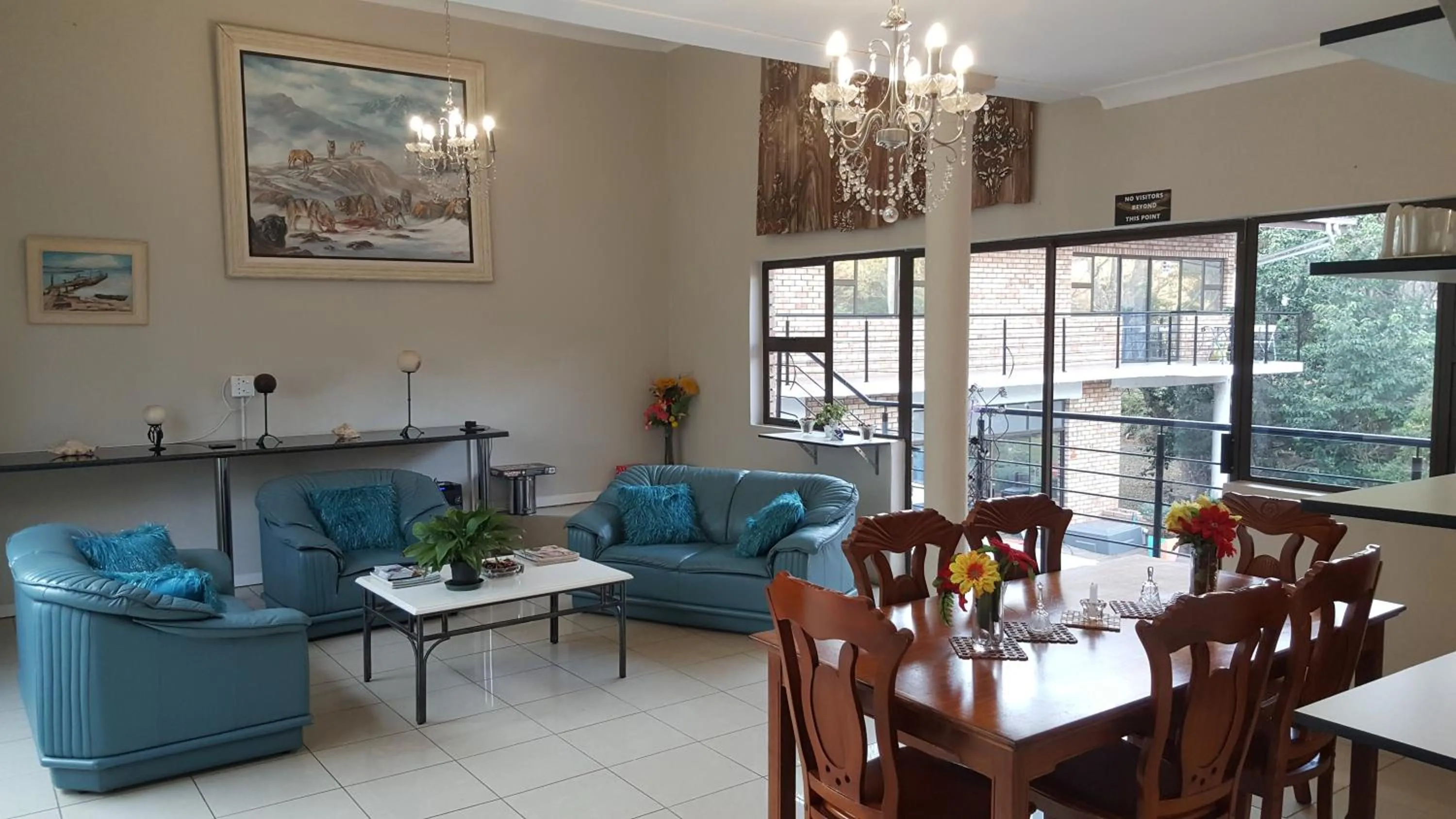 Dining area in Hidden Inn