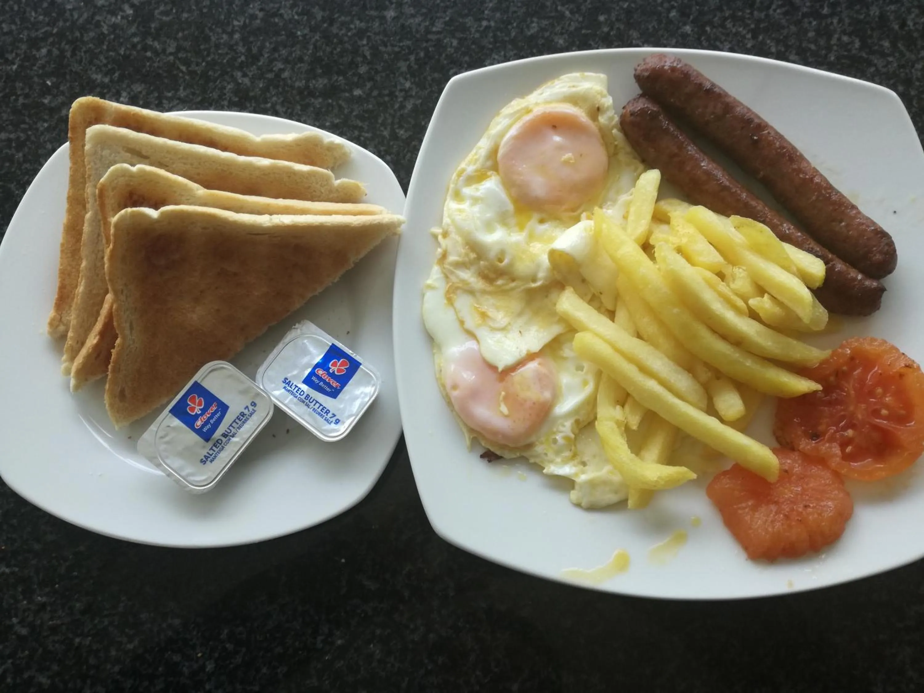 Breakfast in Hidden Inn