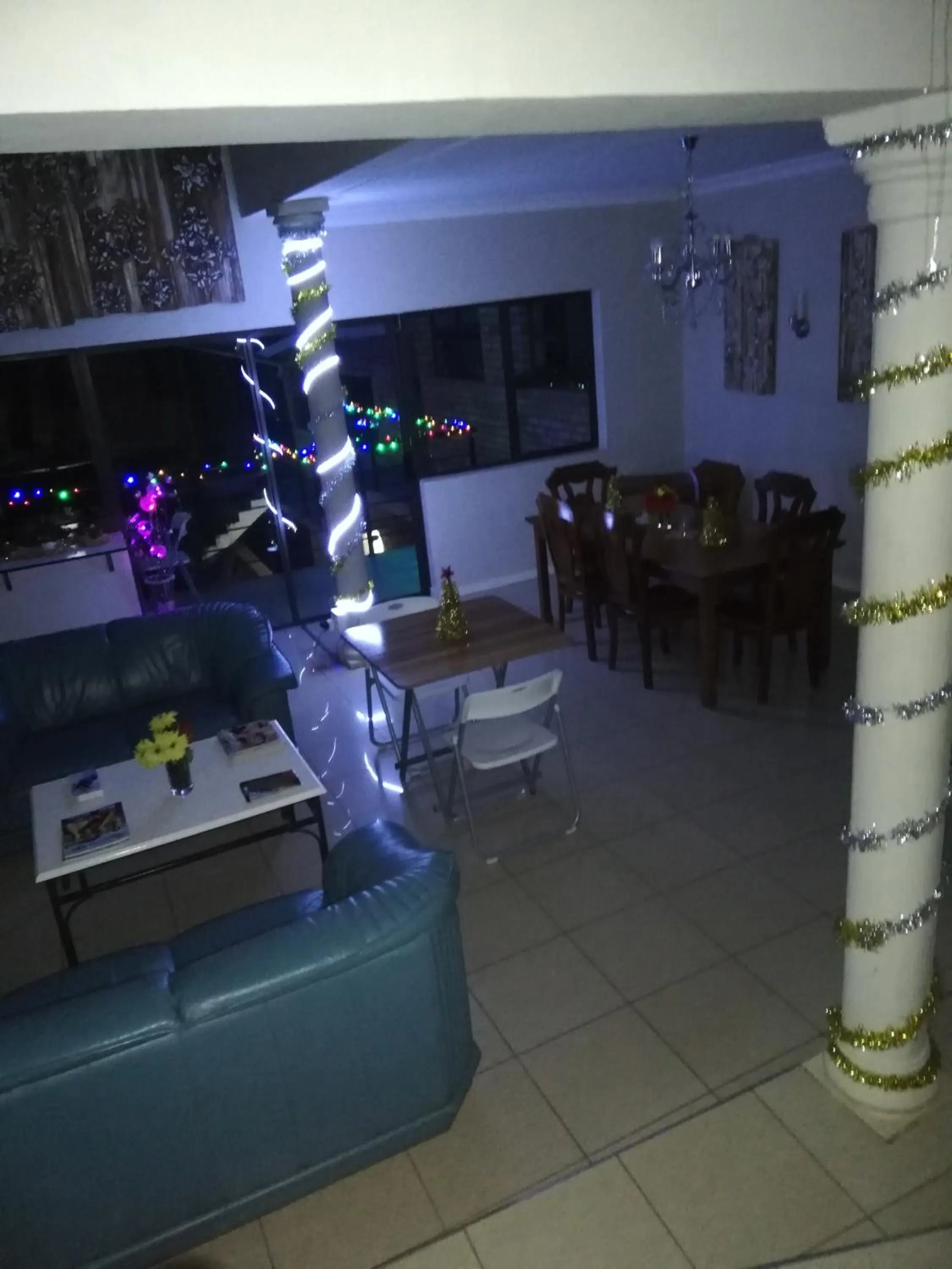 Lounge or bar in Hidden Inn