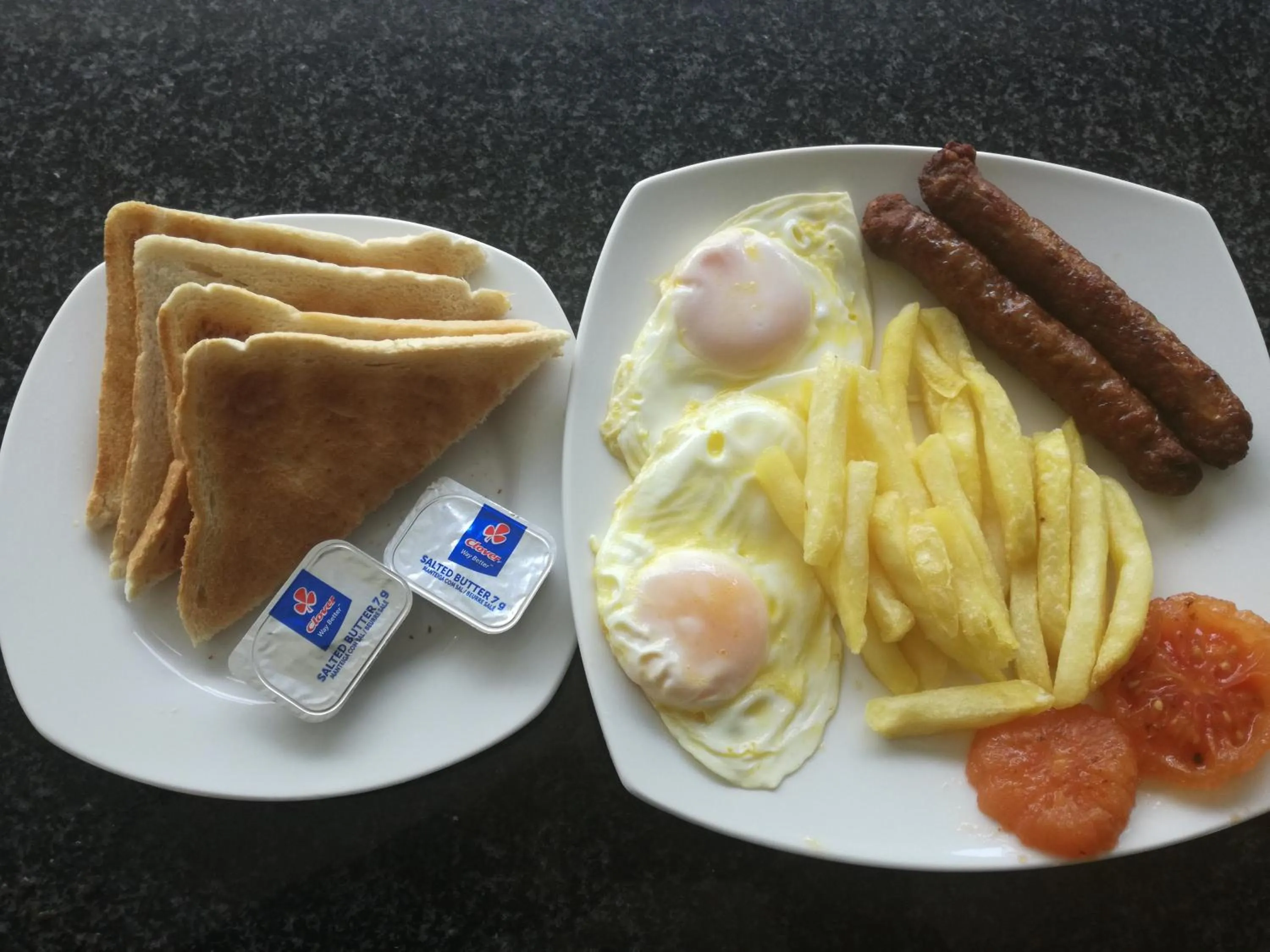 Breakfast in Hidden Inn