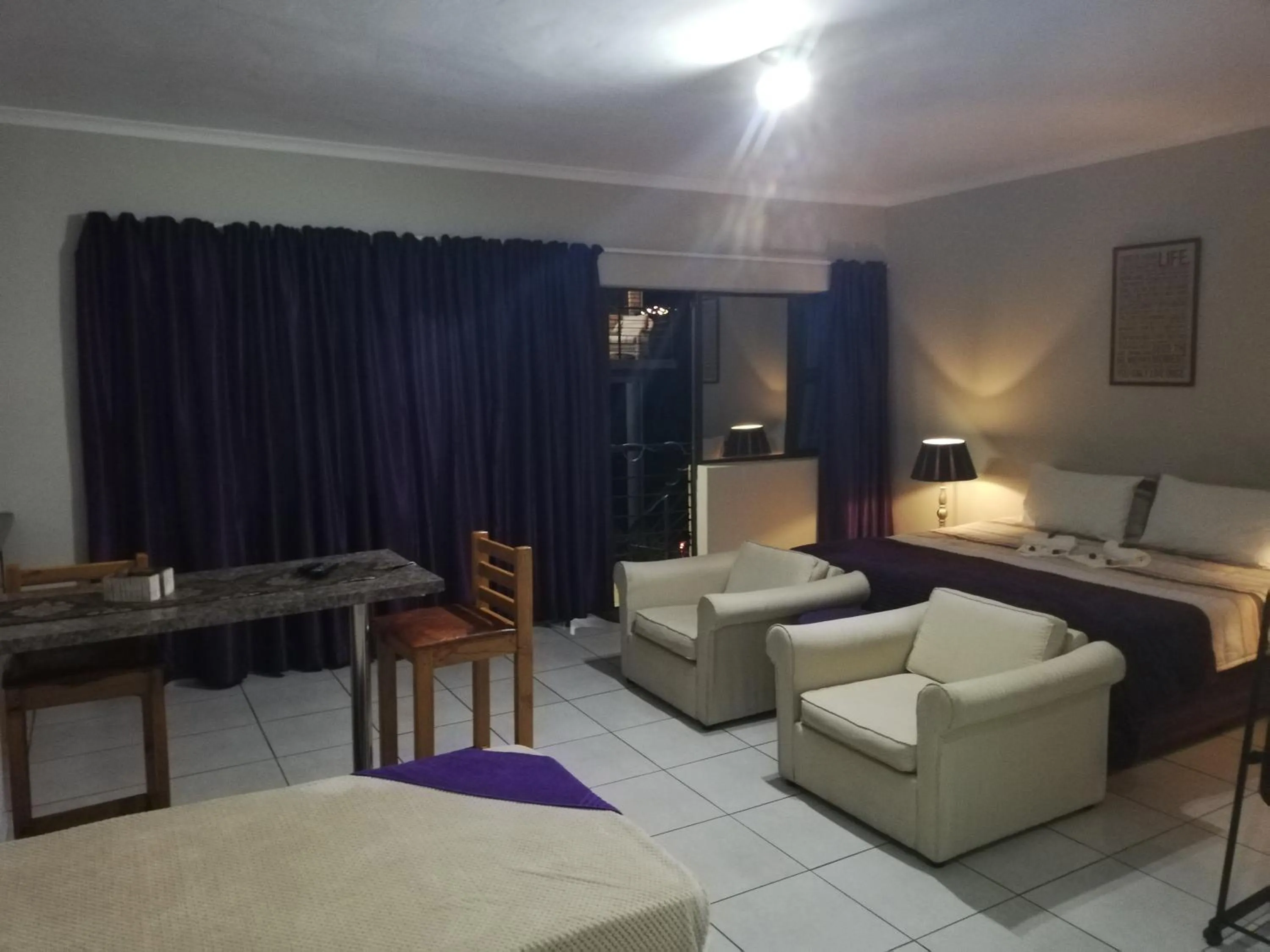 Living room in Hidden Inn