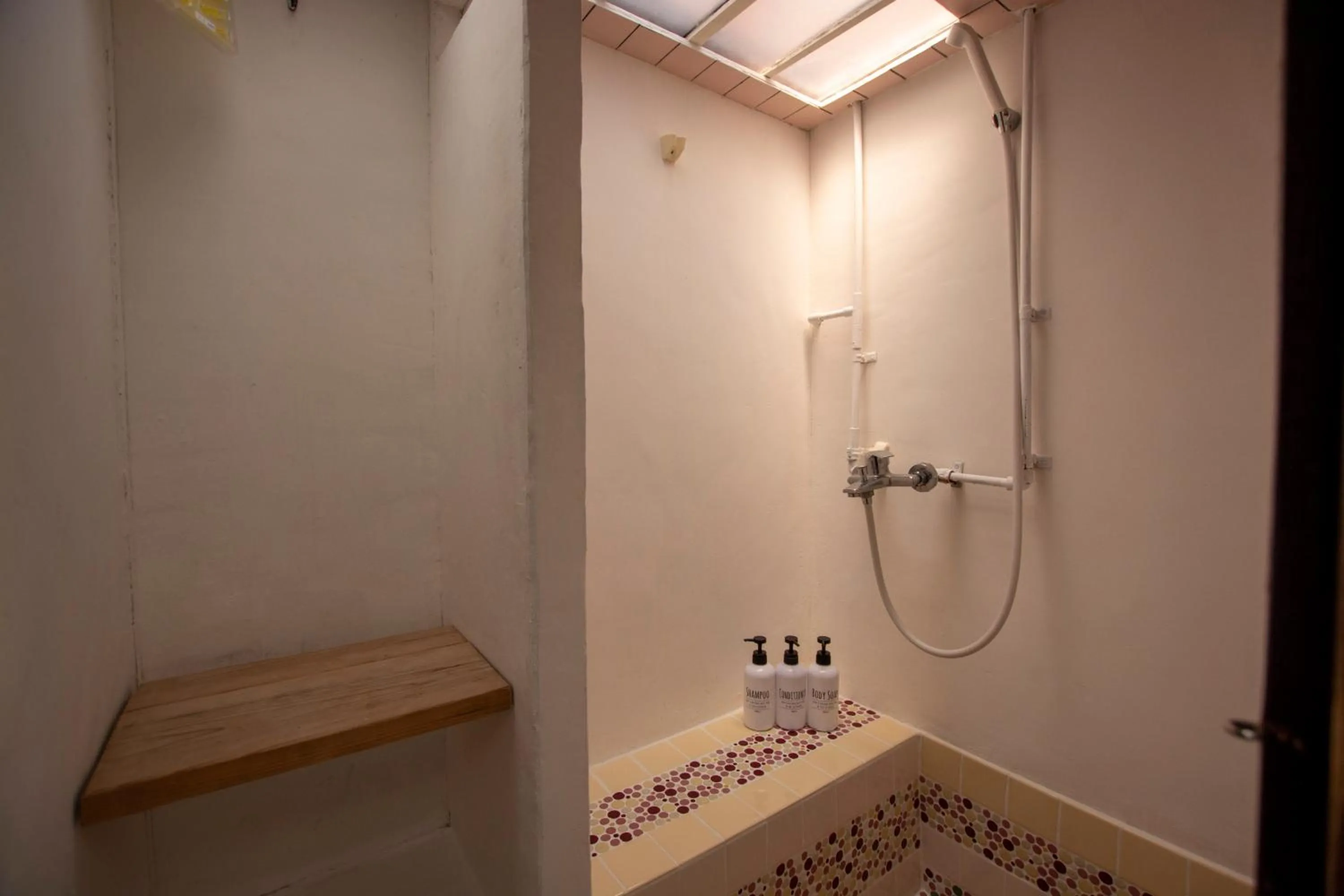 Area and facilities in Guesthouse Bon